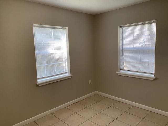 CINCO BAYOU - Residential Lease