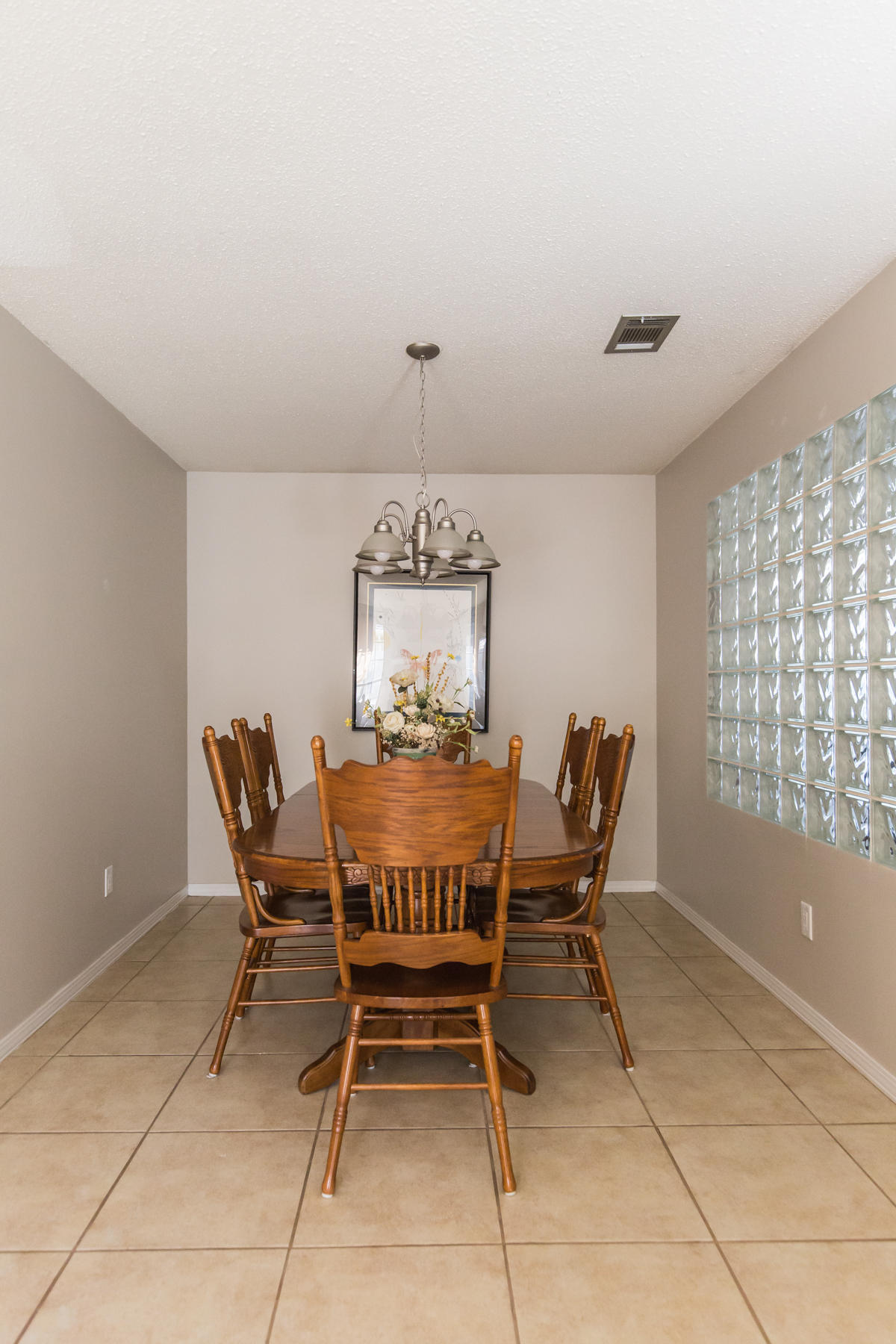 OAKWOOD T/H - Residential