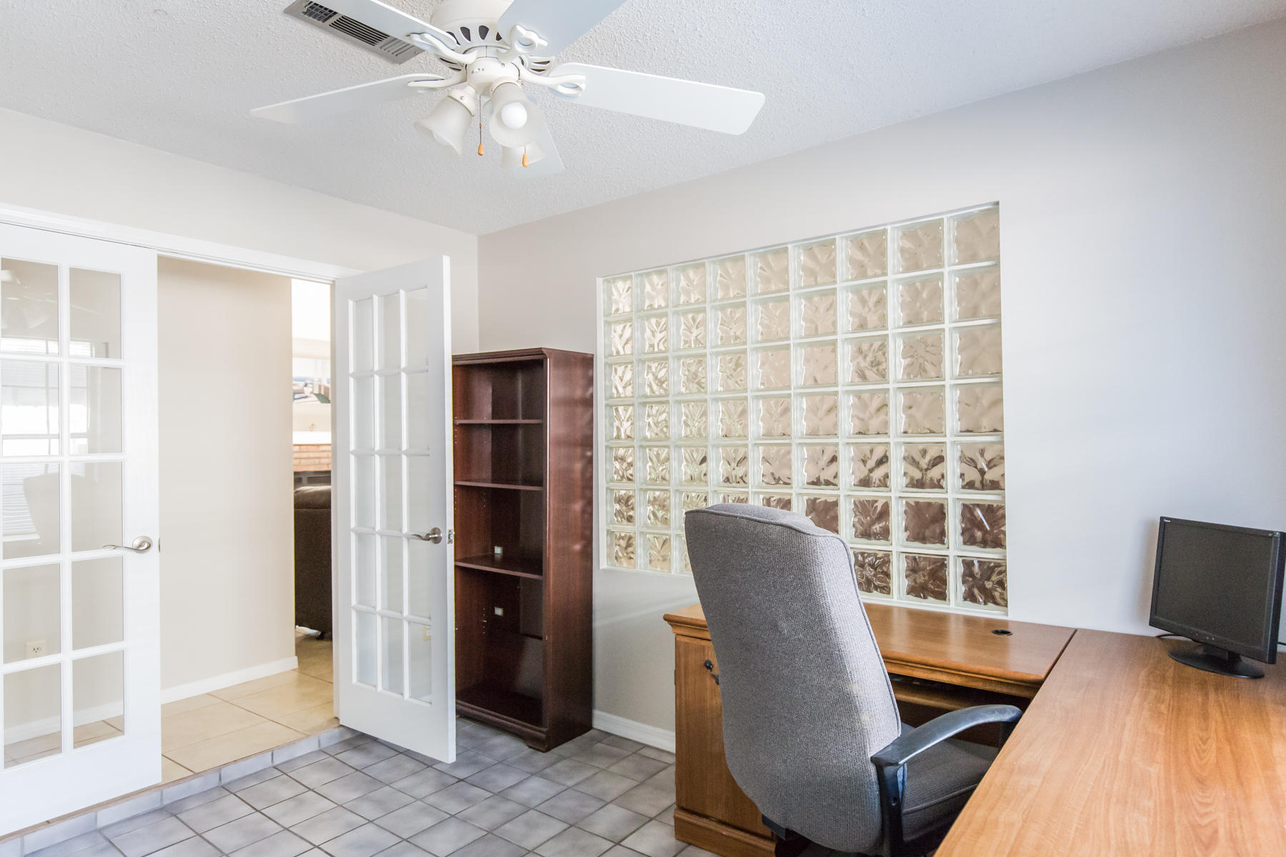 OAKWOOD T/H - Residential