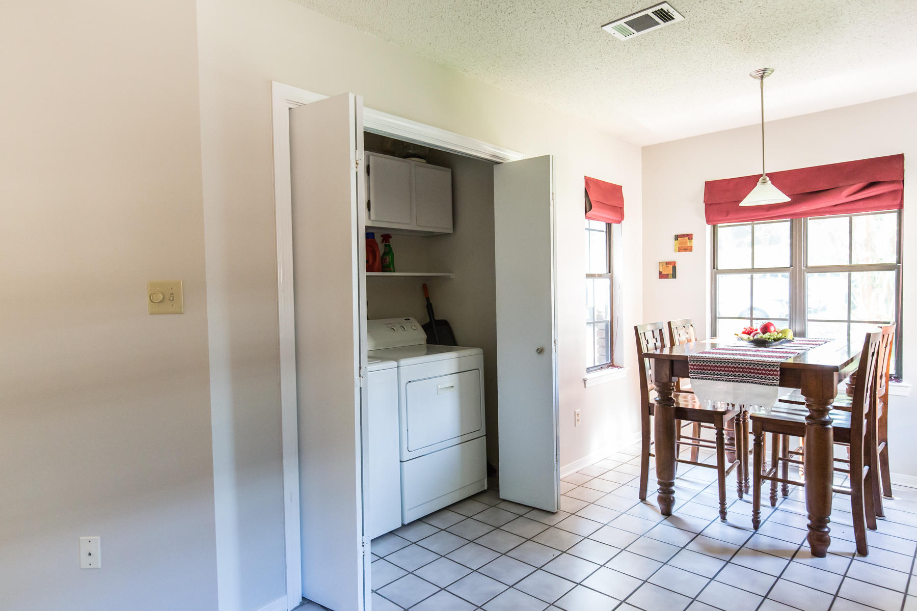 OAKWOOD T/H - Residential