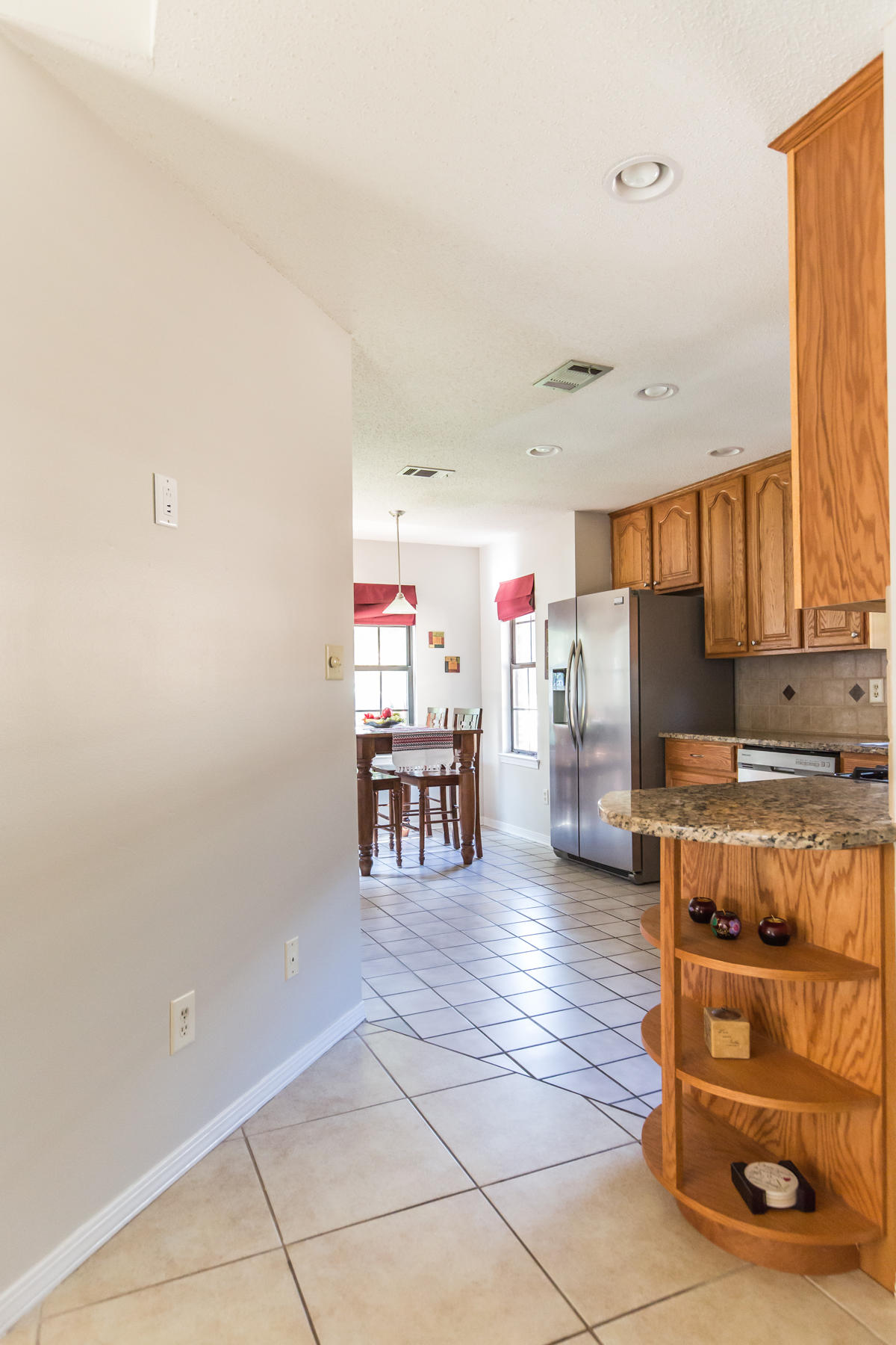 OAKWOOD T/H - Residential