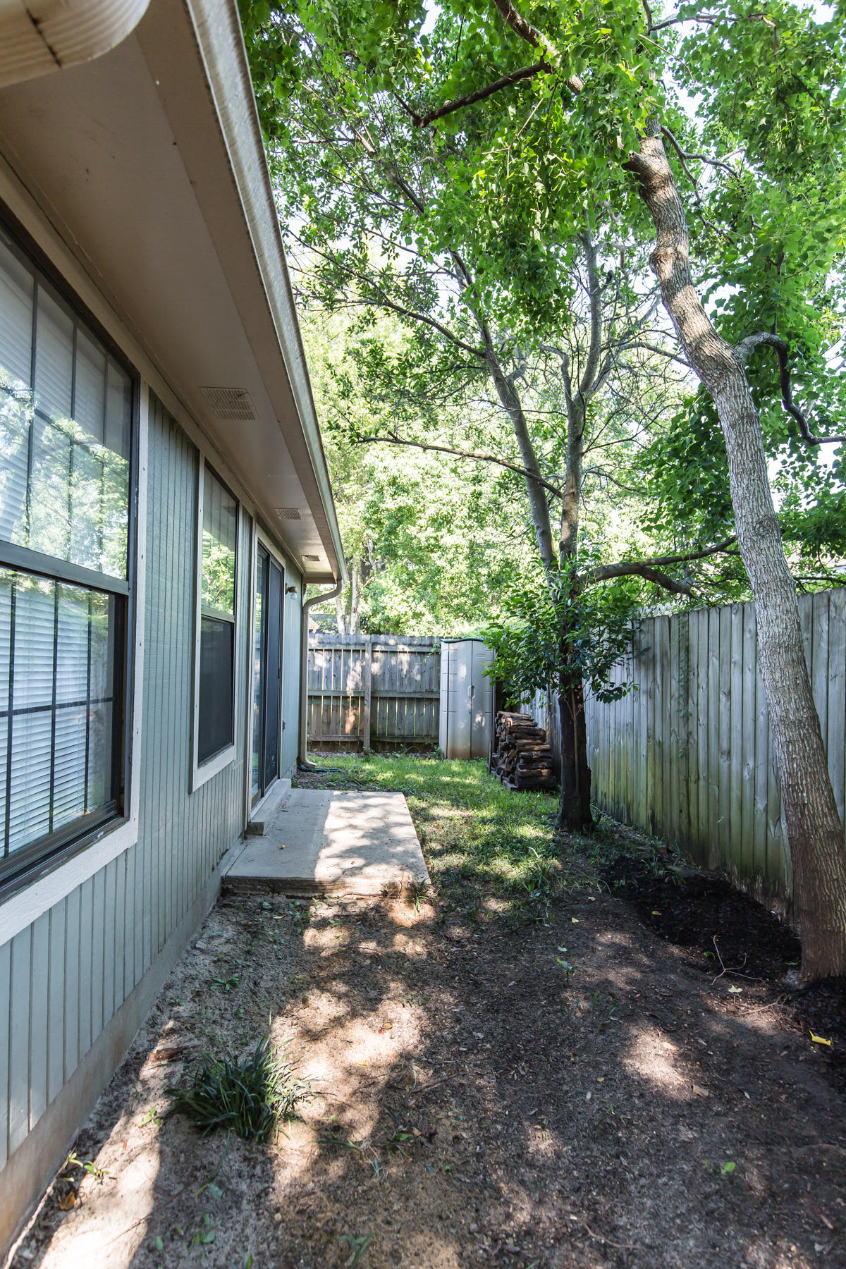 OAKWOOD T/H - Residential