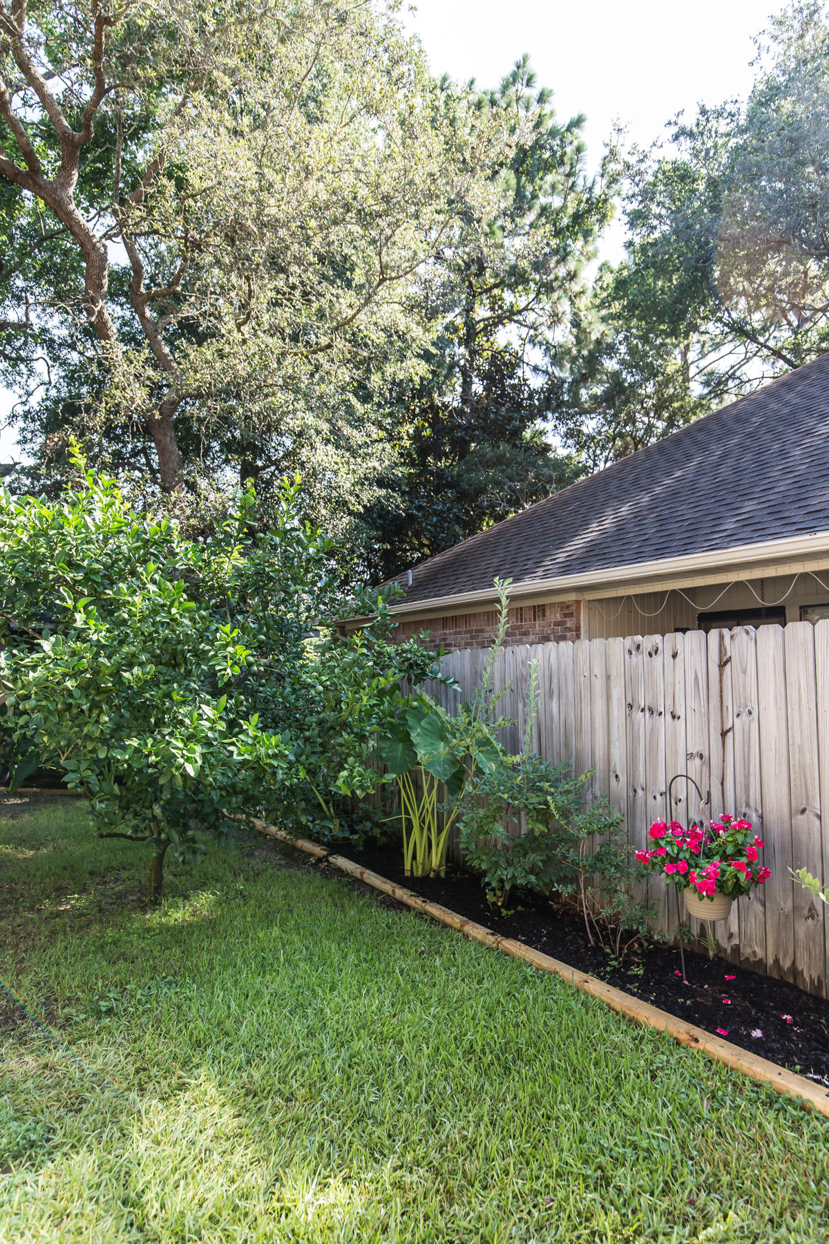 OAKWOOD T/H - Residential