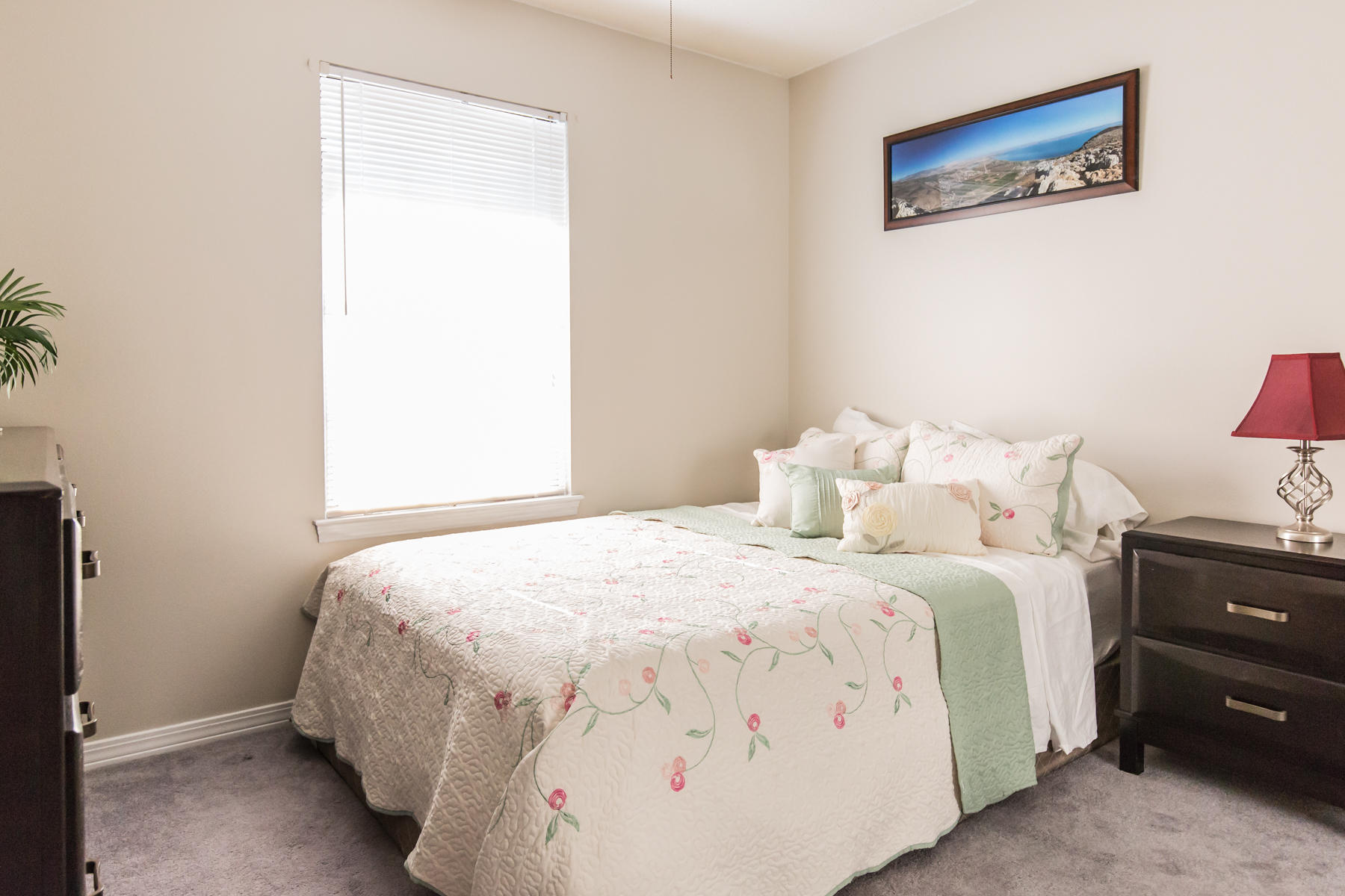 OAKWOOD T/H - Residential