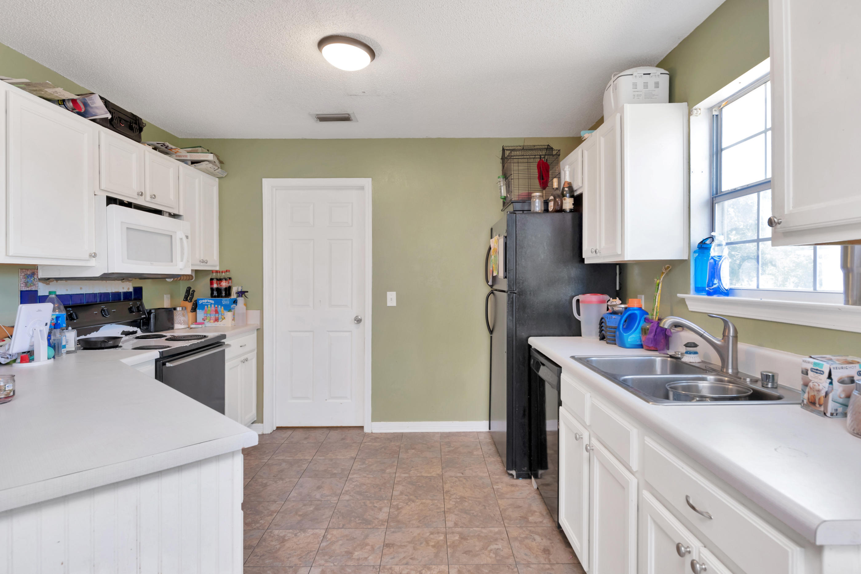 WINDSOR VILLAGE - Residential