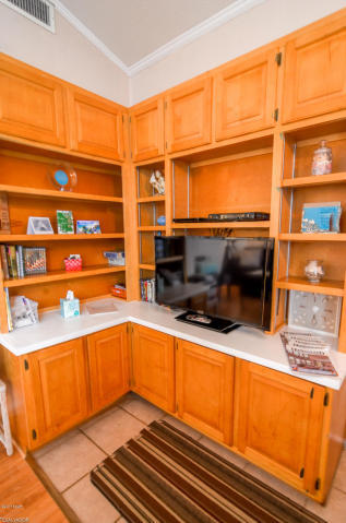 OCEANNA CONDO - Residential