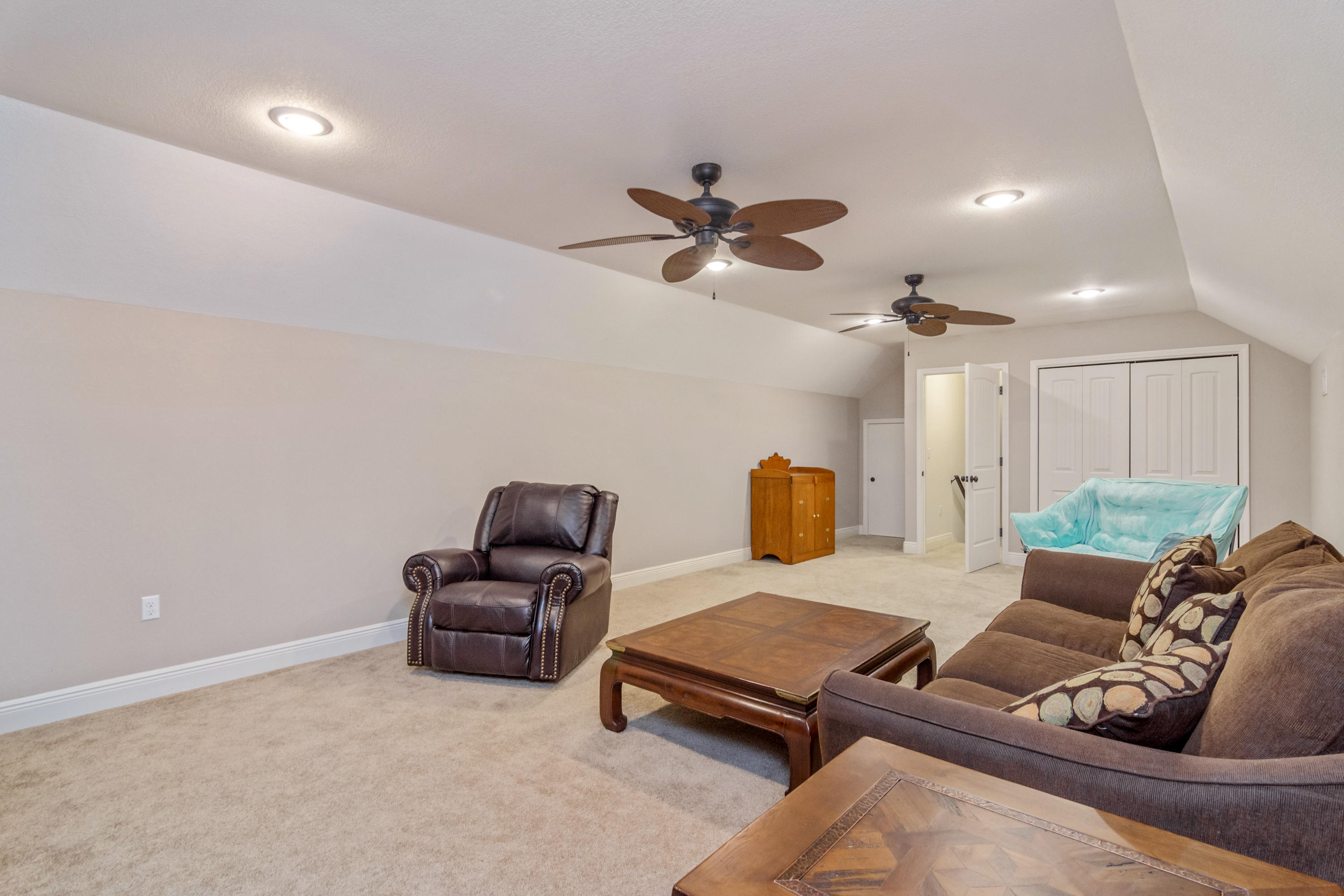 VALPARAISO PINECREST 5 - Residential