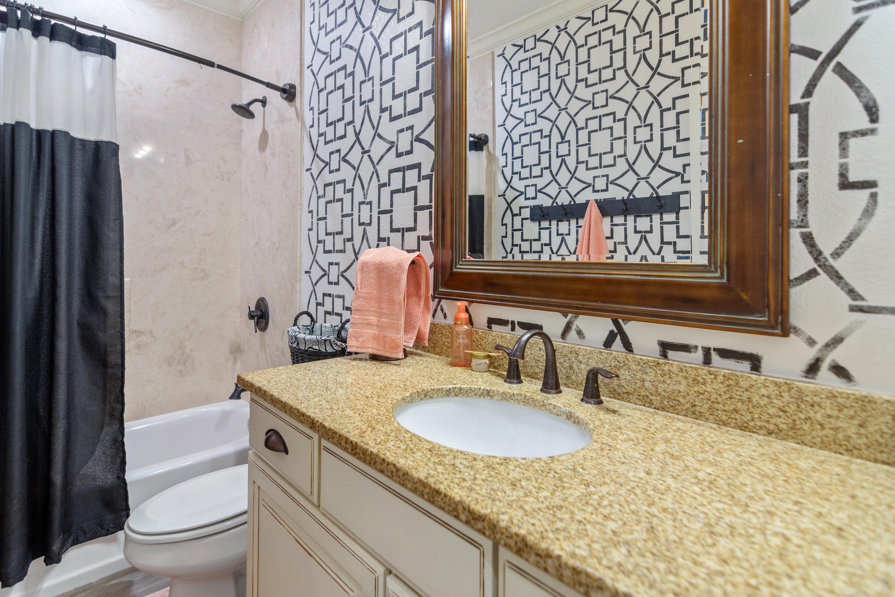 VALPARAISO PINECREST 5 - Residential