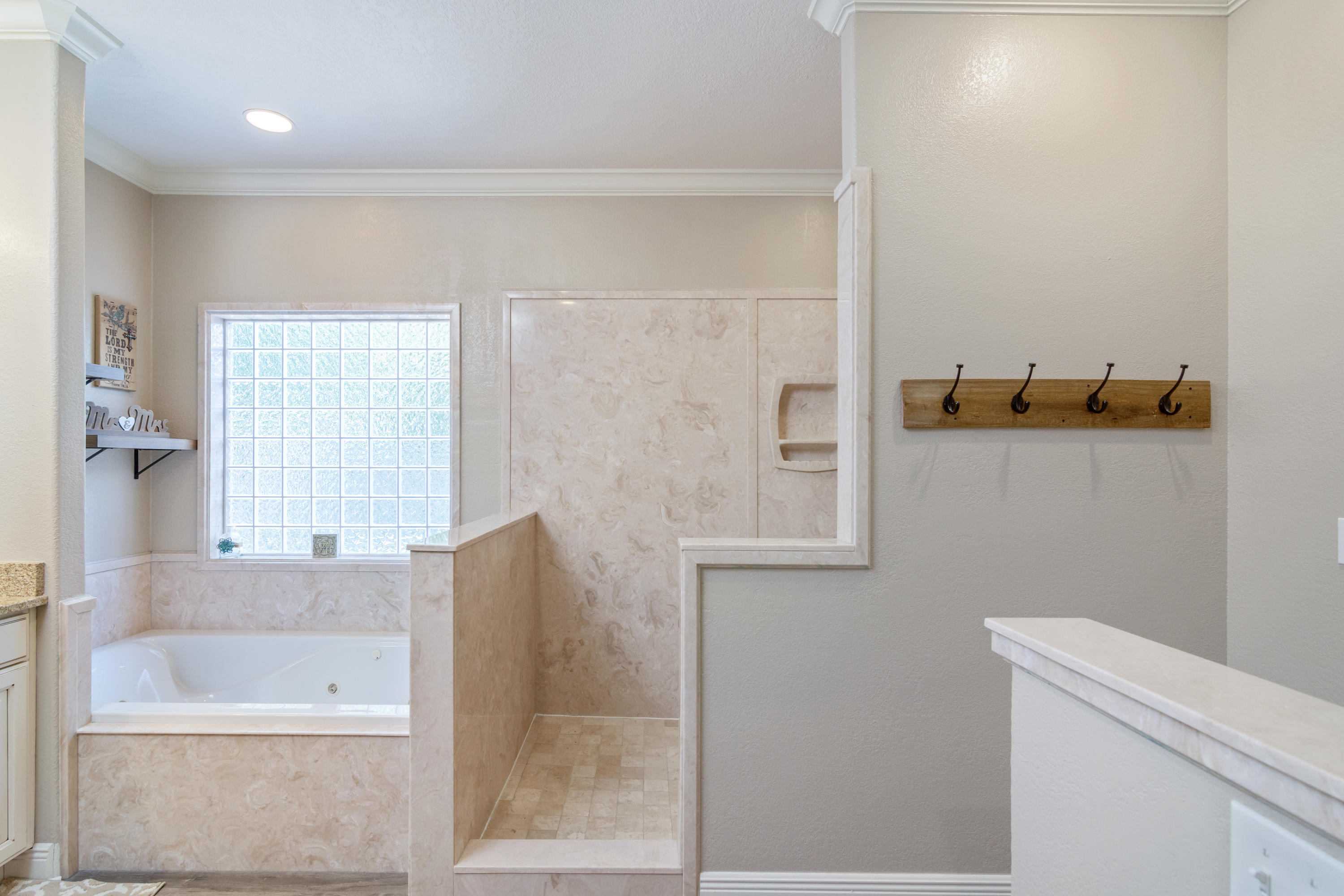 VALPARAISO PINECREST 5 - Residential