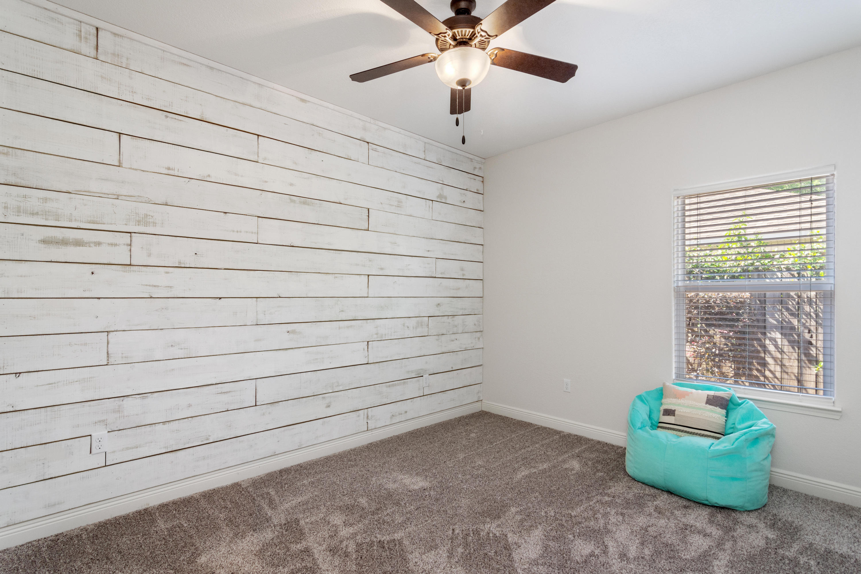 VALPARAISO PINECREST 5 - Residential