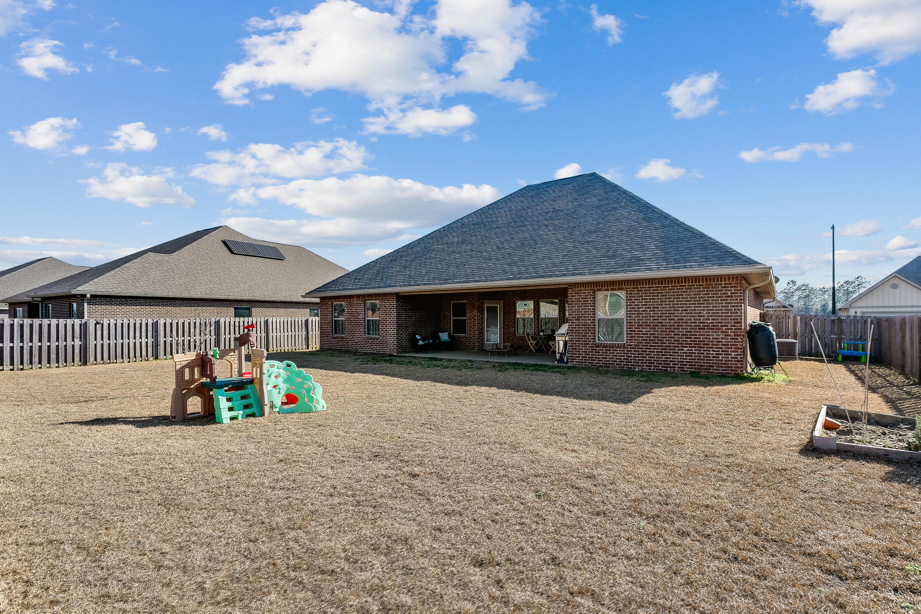 Redstone Commons - Residential