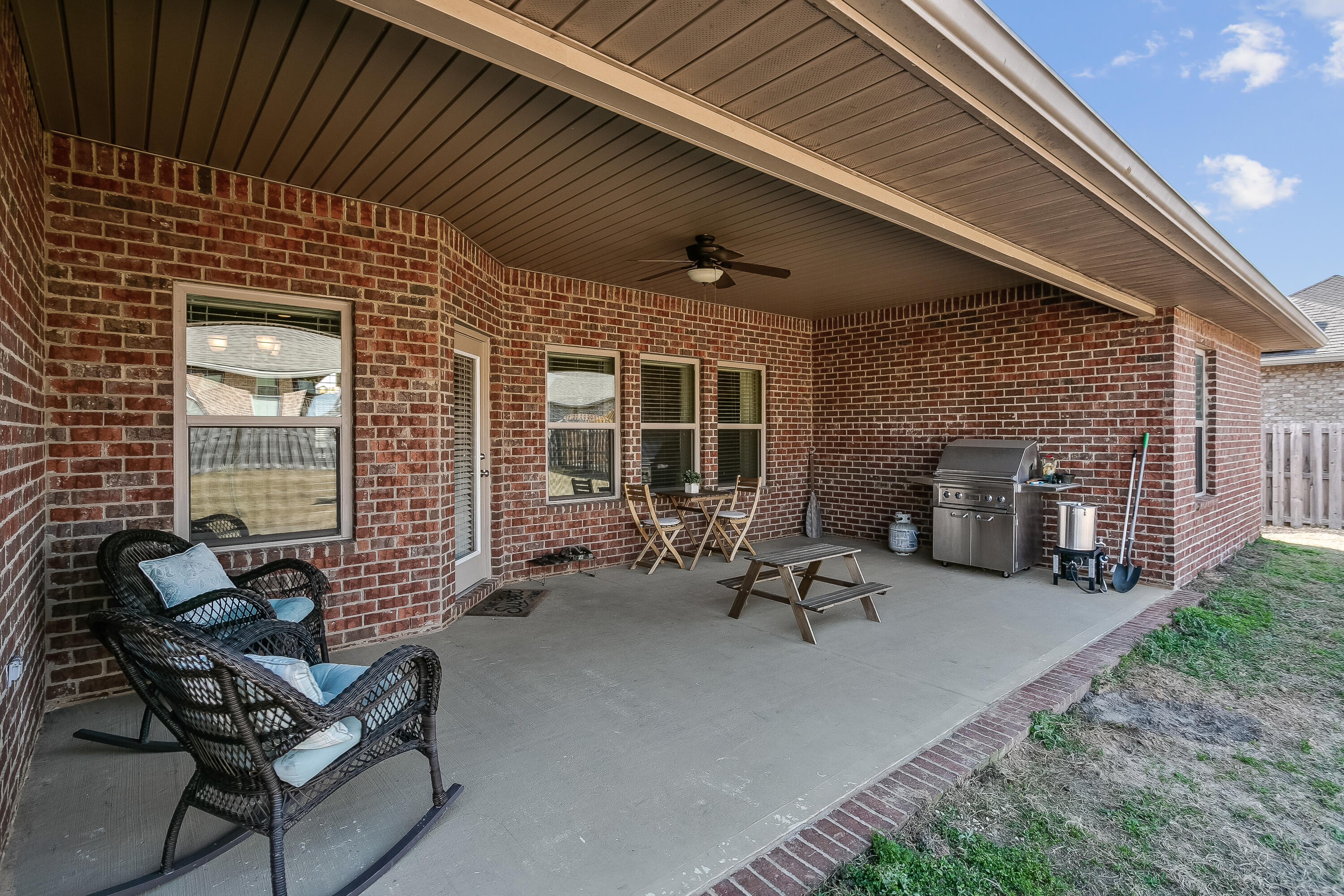 Redstone Commons - Residential