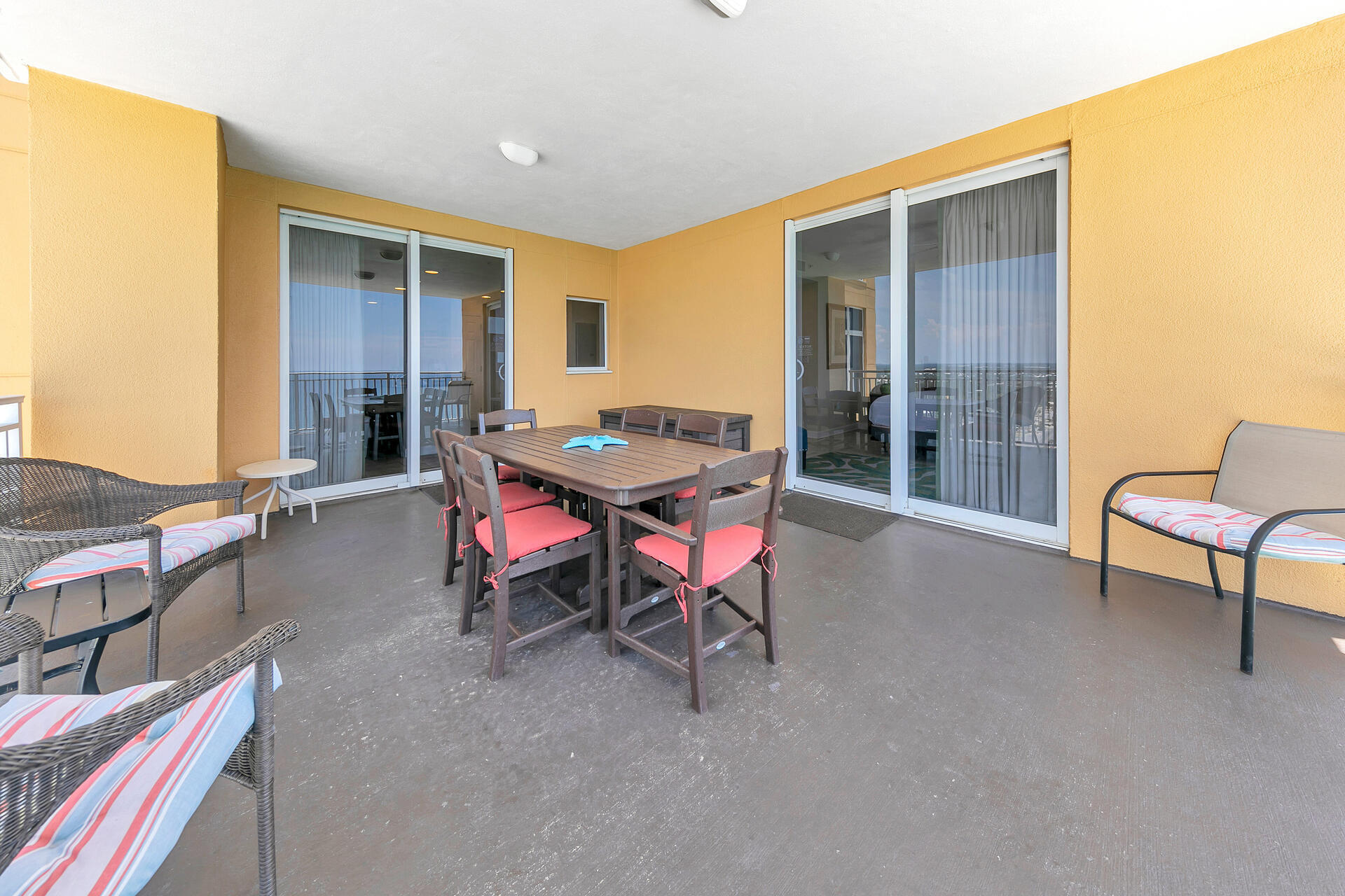 STERLING REEF - Residential