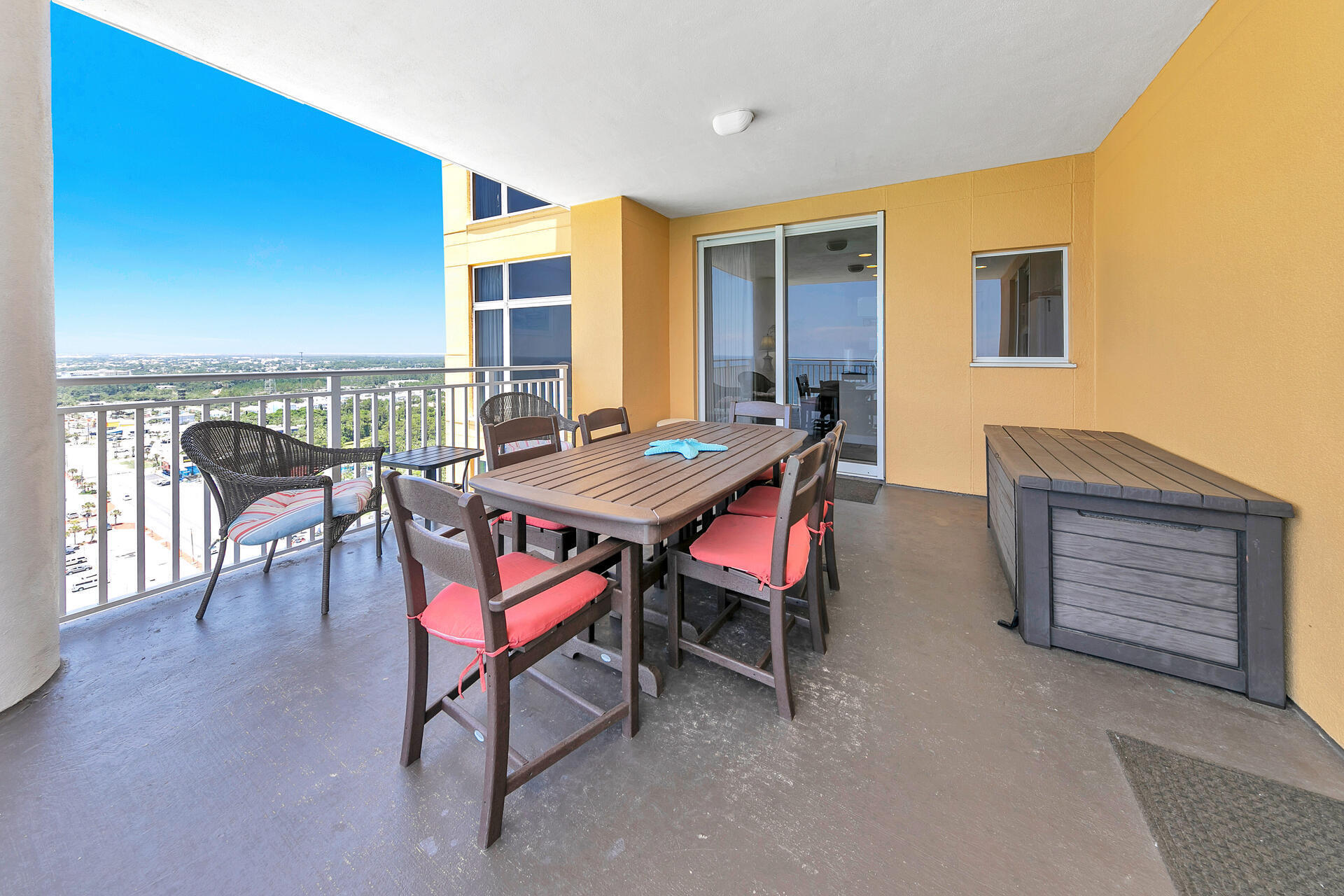 STERLING REEF - Residential