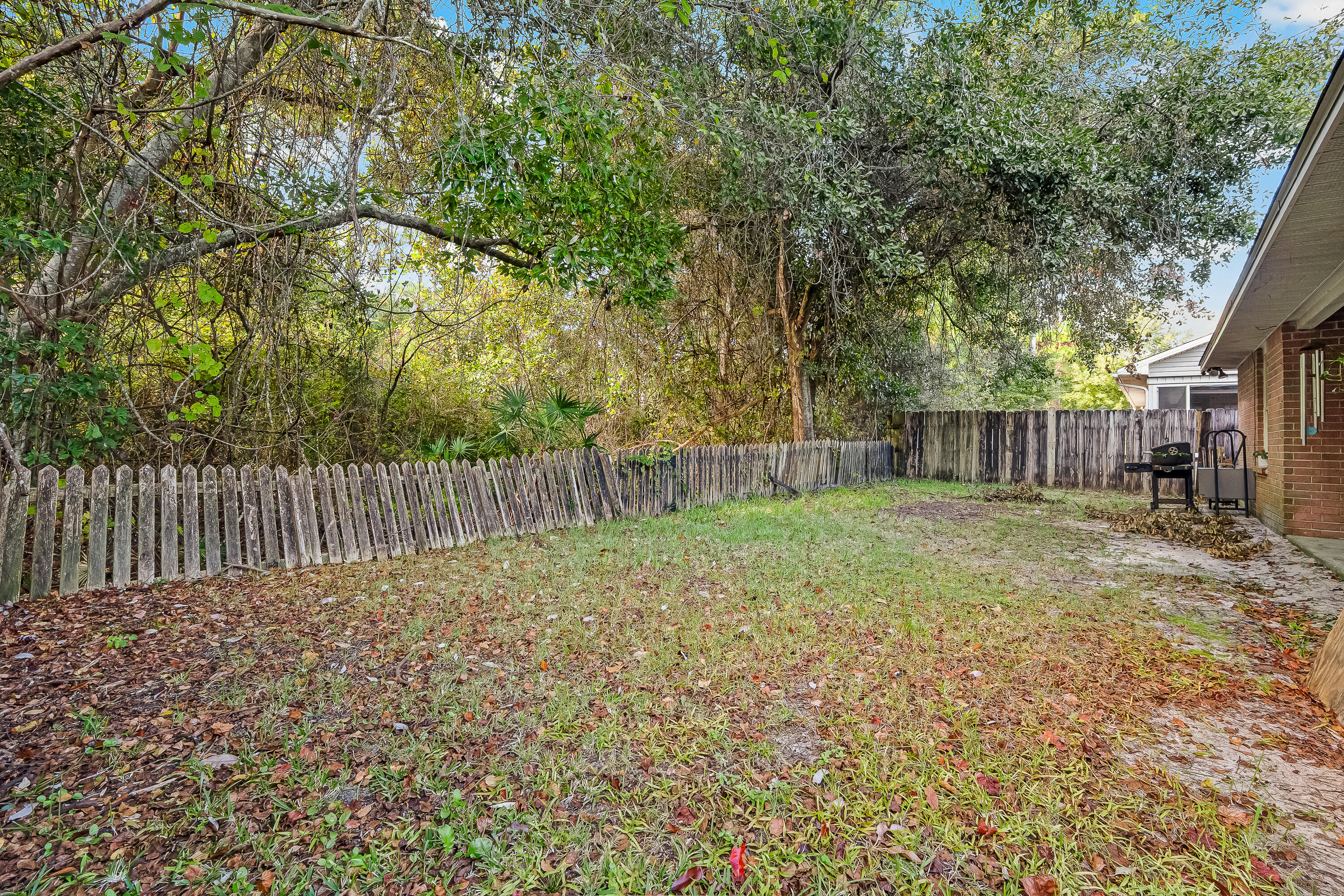 IVALEA GARDENS - Residential