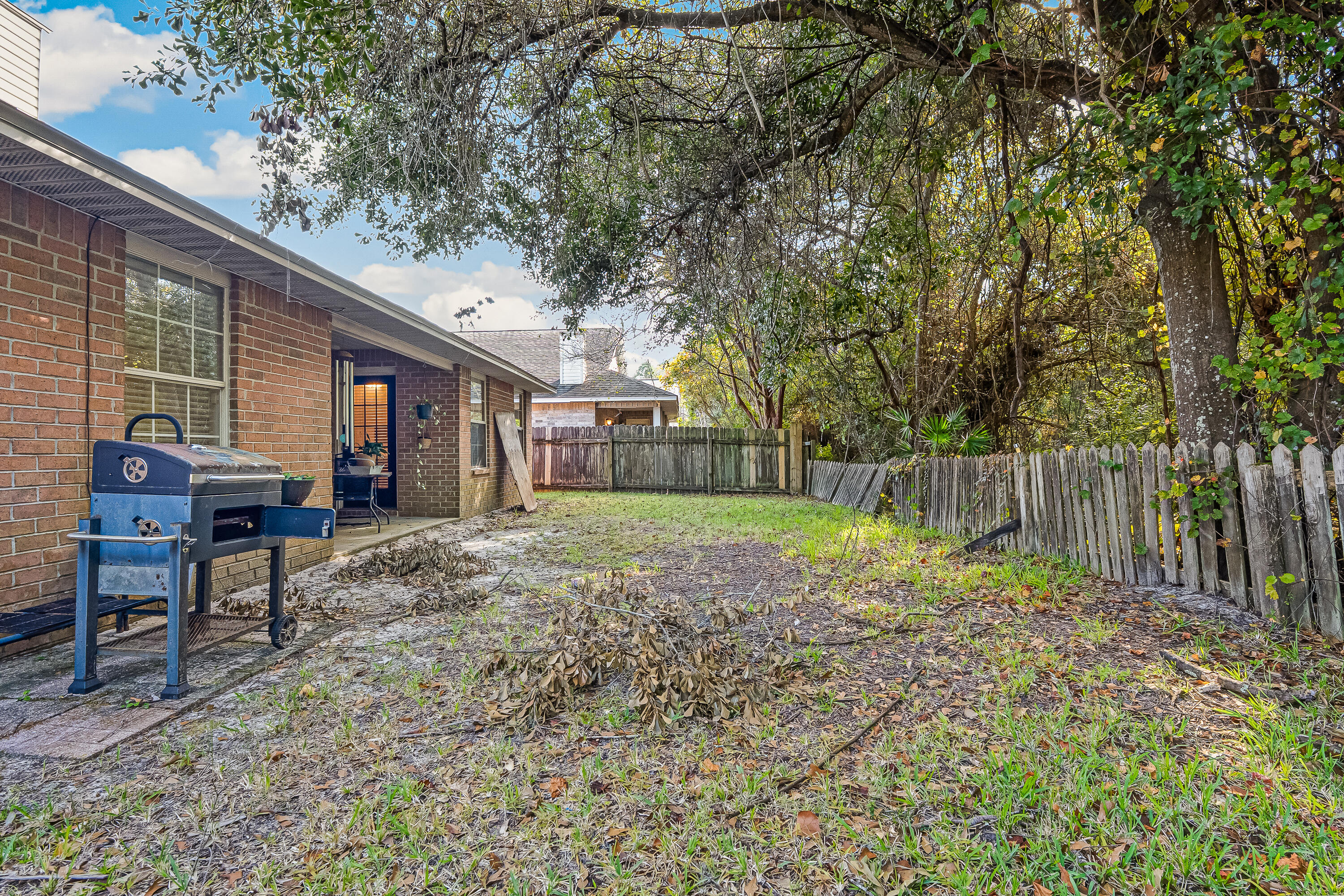 IVALEA GARDENS - Residential