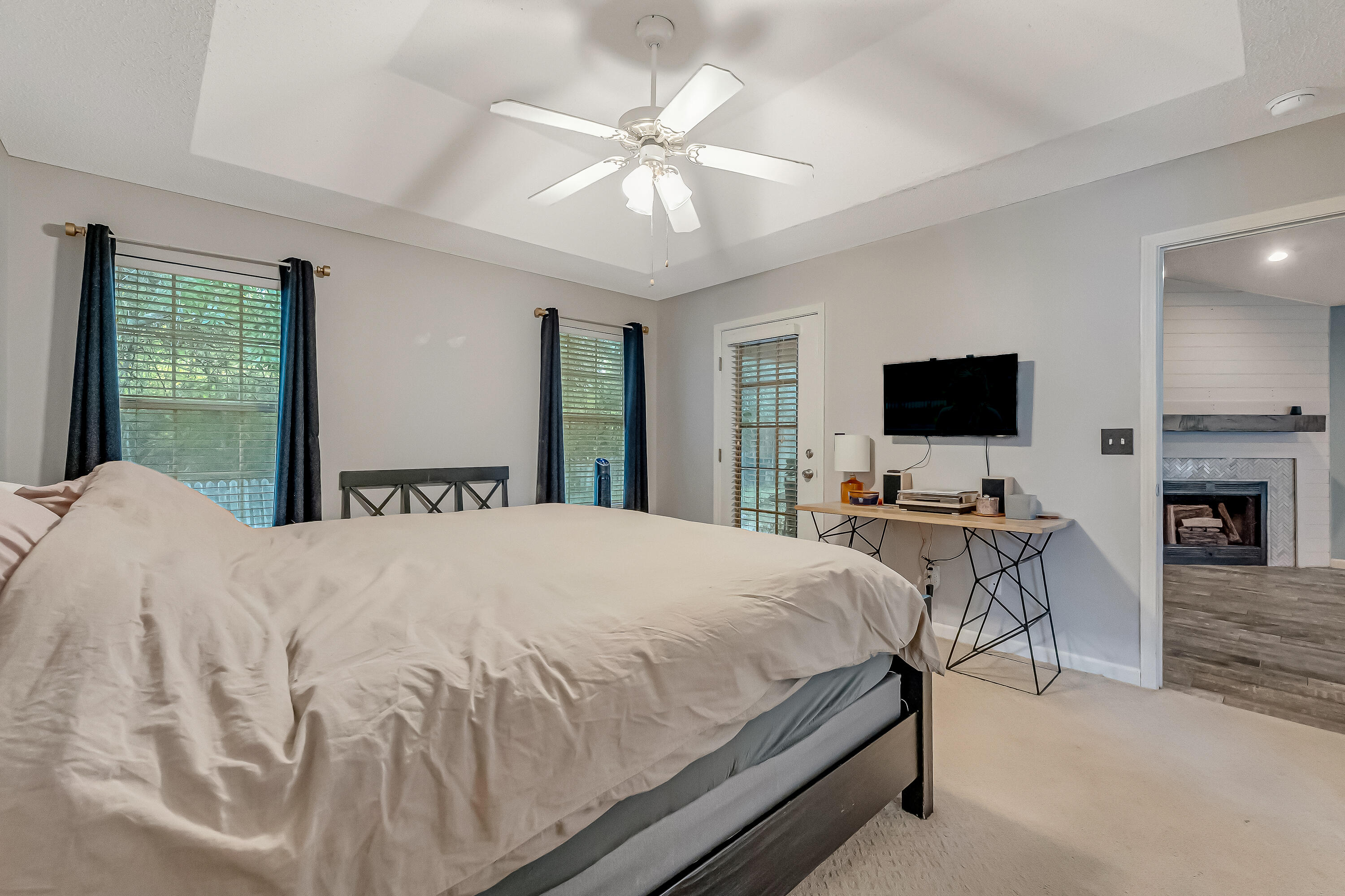 IVALEA GARDENS - Residential