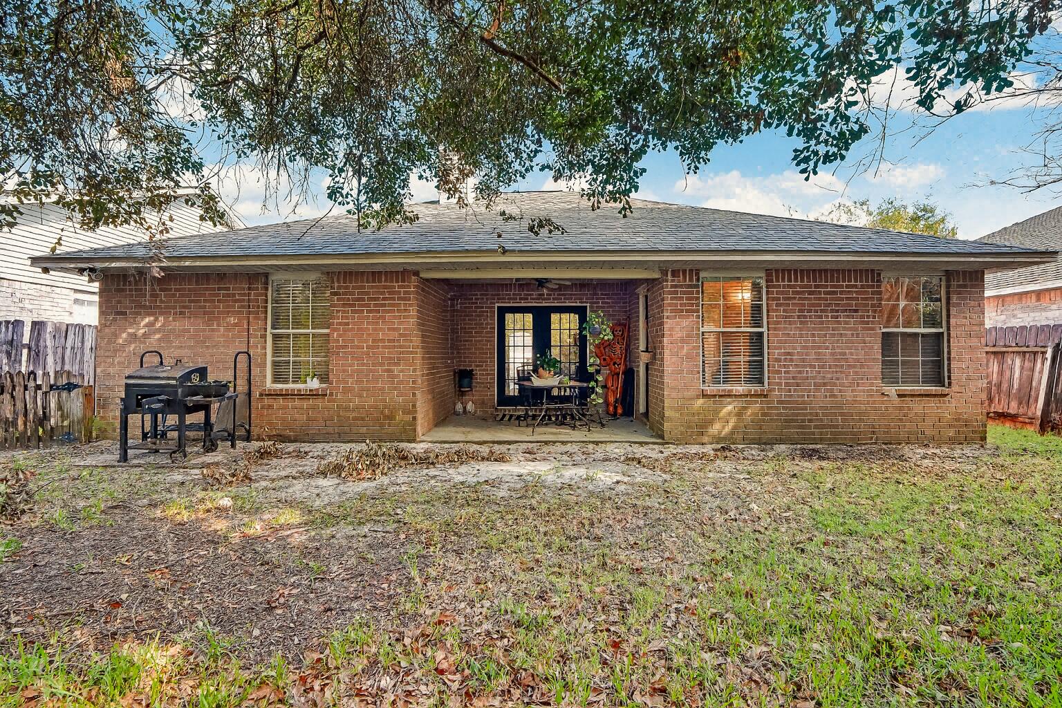 IVALEA GARDENS - Residential