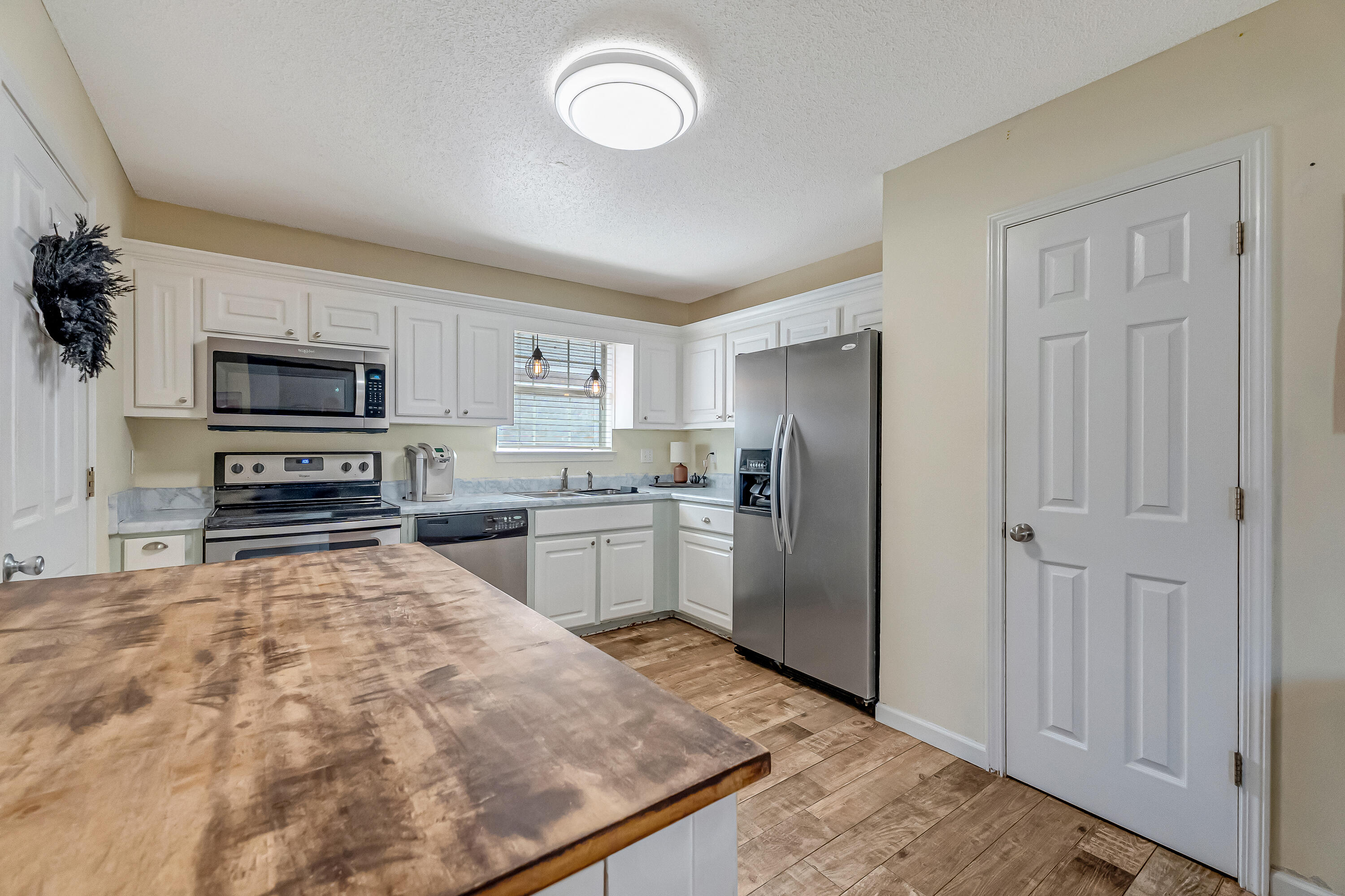 IVALEA GARDENS - Residential