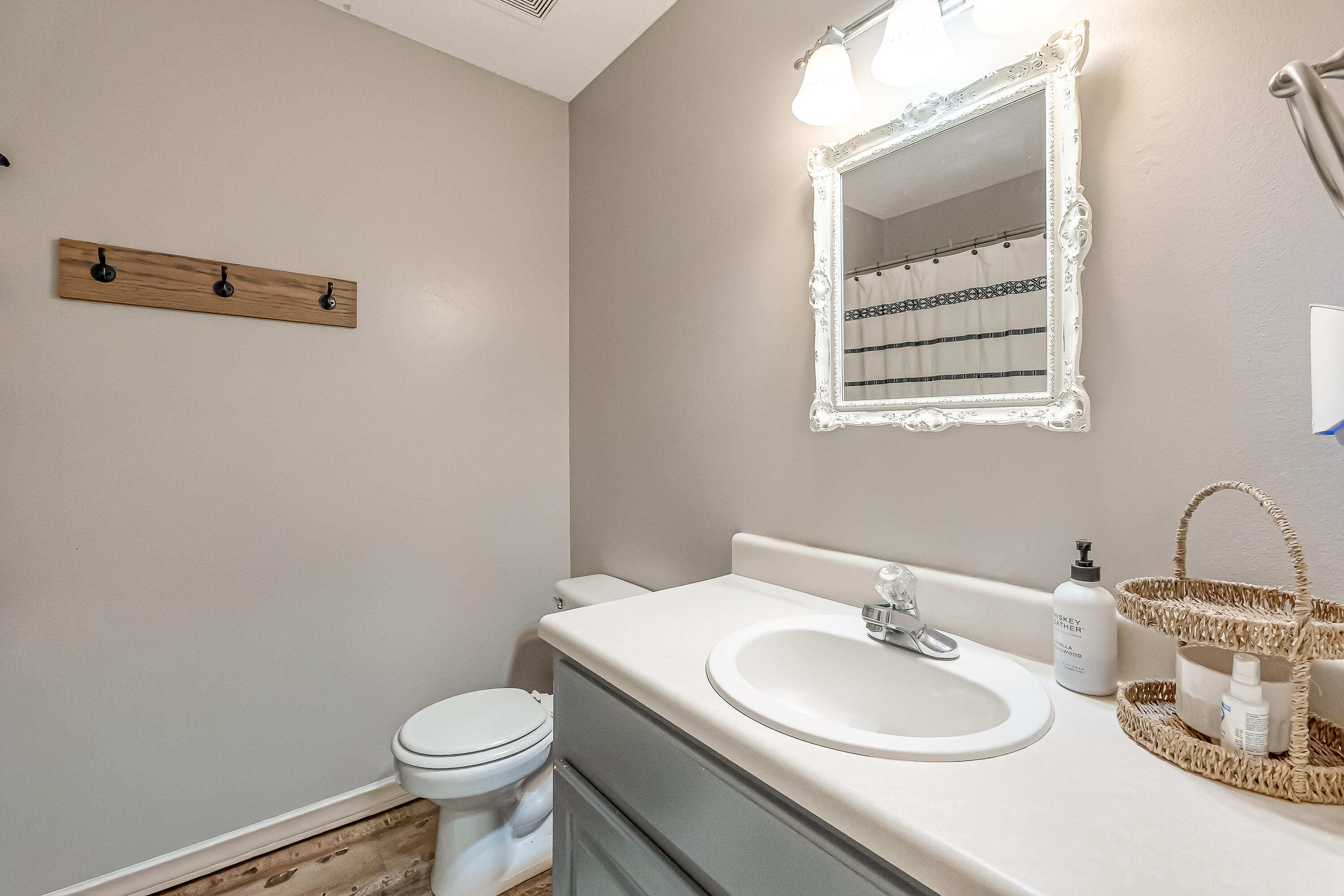 IVALEA GARDENS - Residential