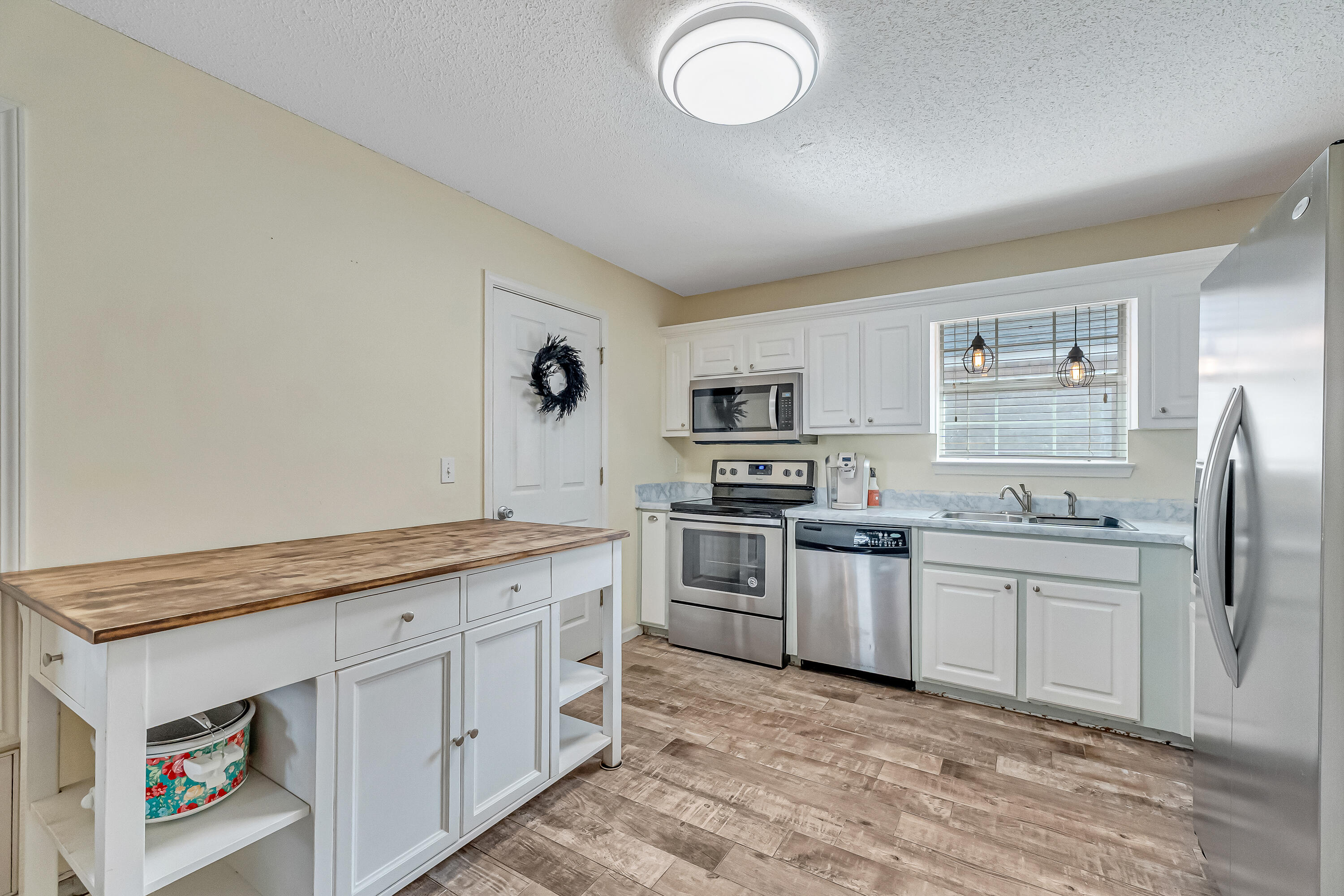 IVALEA GARDENS - Residential