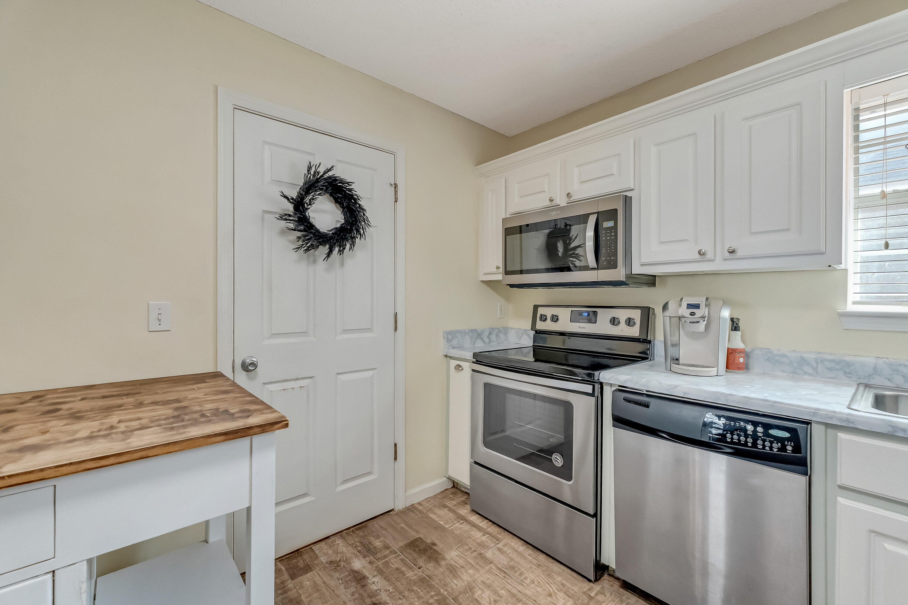 IVALEA GARDENS - Residential