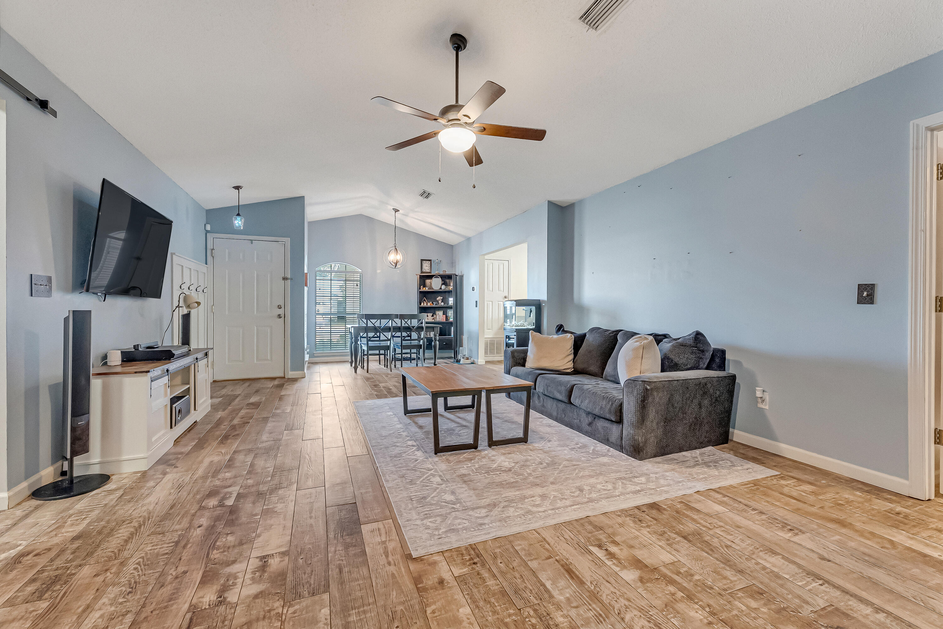 IVALEA GARDENS - Residential