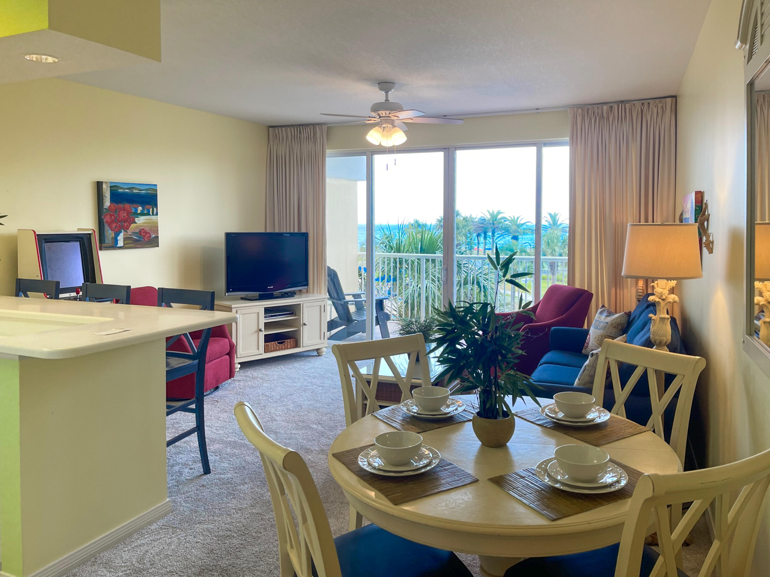 DESTIN WEST BEACH & BAY RESORT-GULFSIDE - Residential