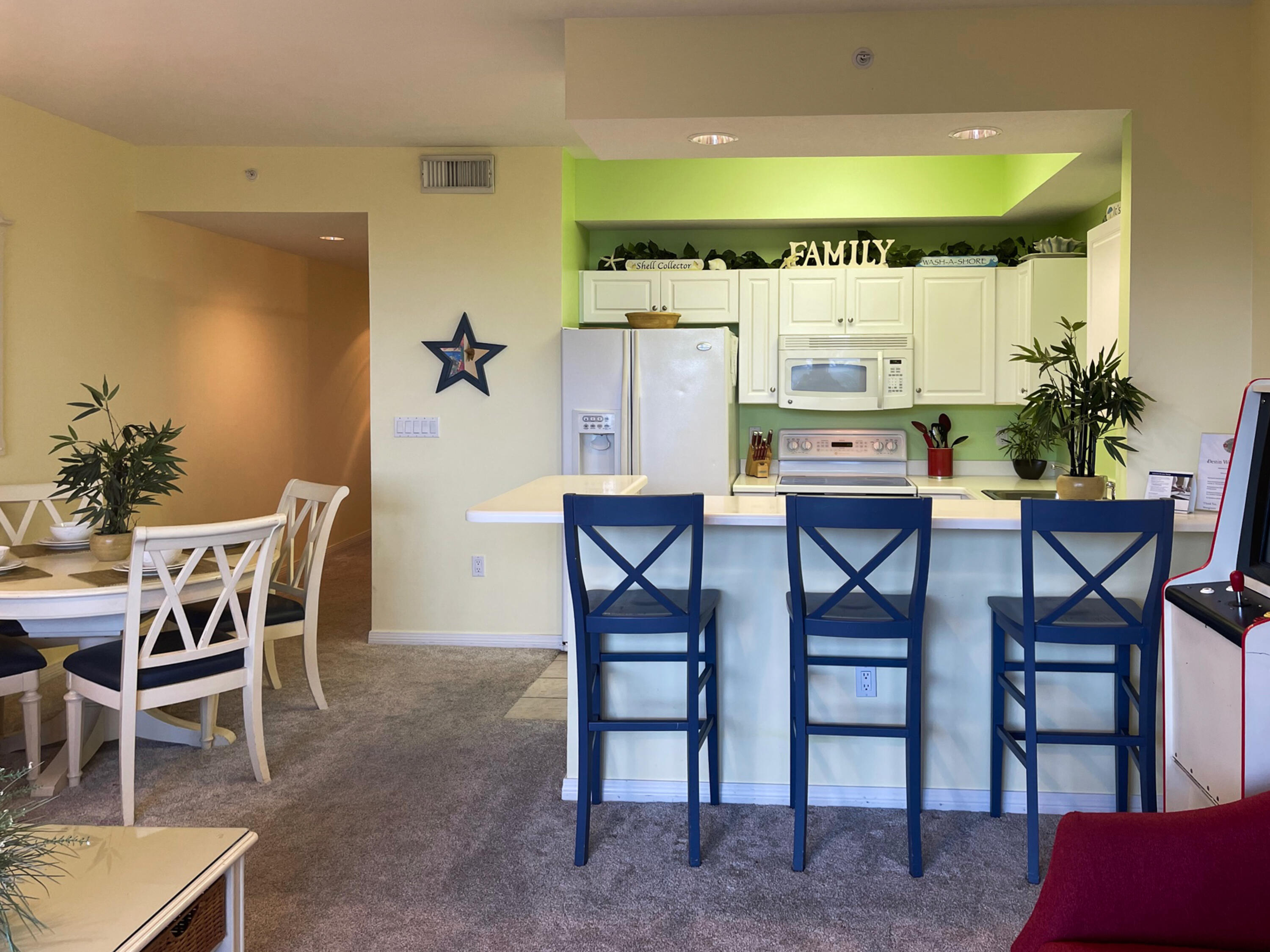 DESTIN WEST BEACH & BAY RESORT-GULFSIDE - Residential