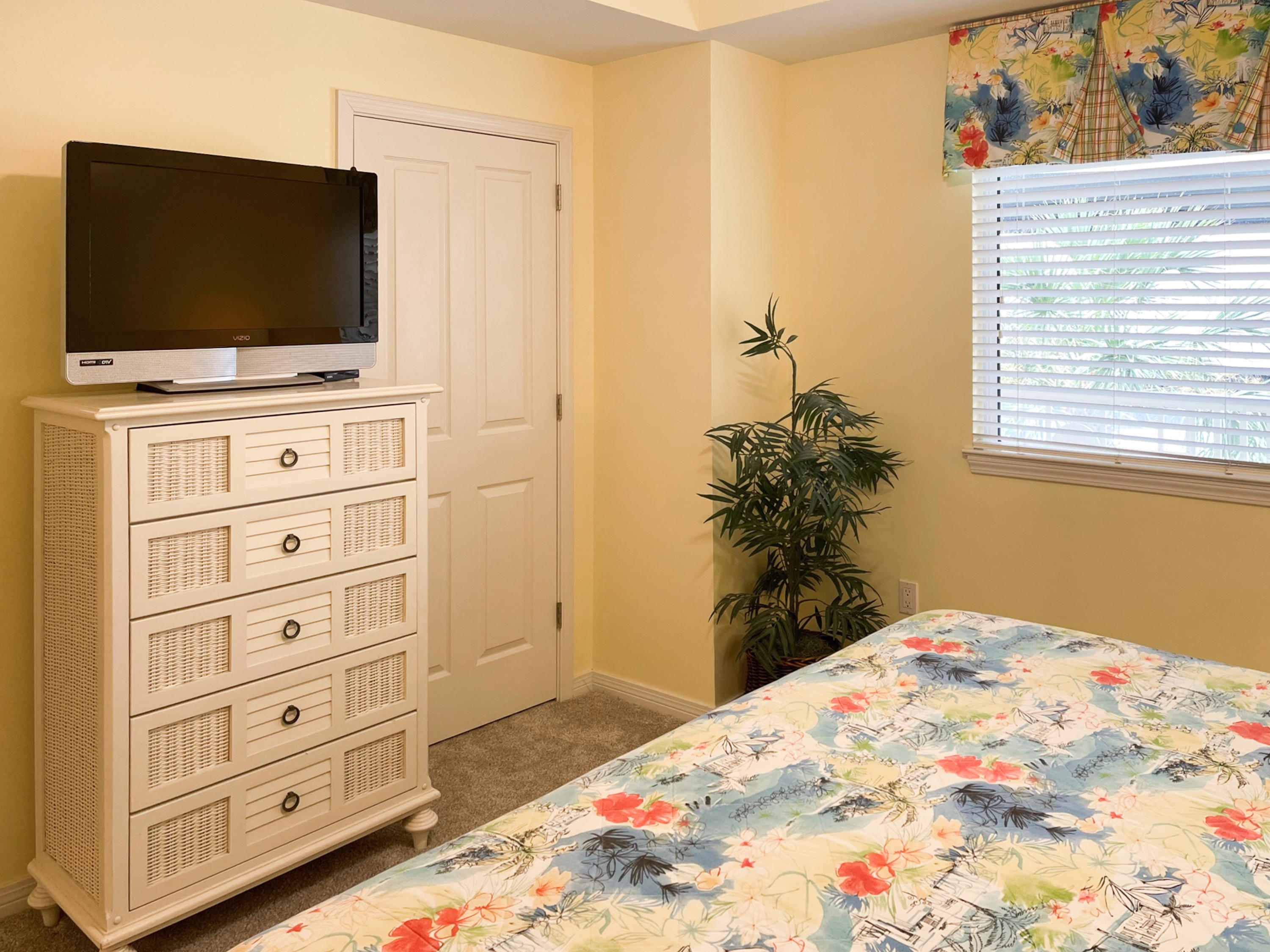 DESTIN WEST BEACH & BAY RESORT-GULFSIDE - Residential