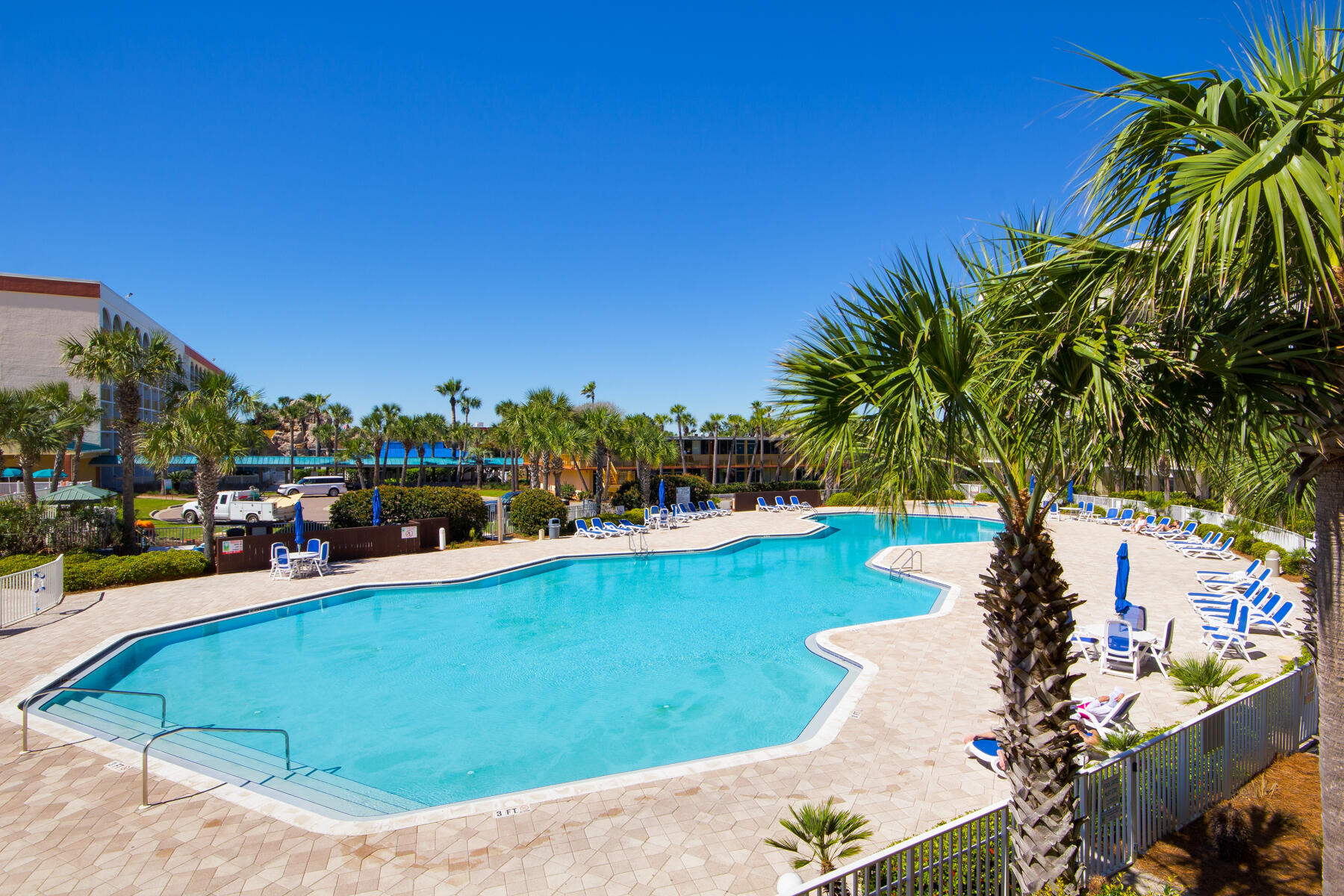 DESTIN WEST BEACH & BAY RESORT-GULFSIDE - Residential