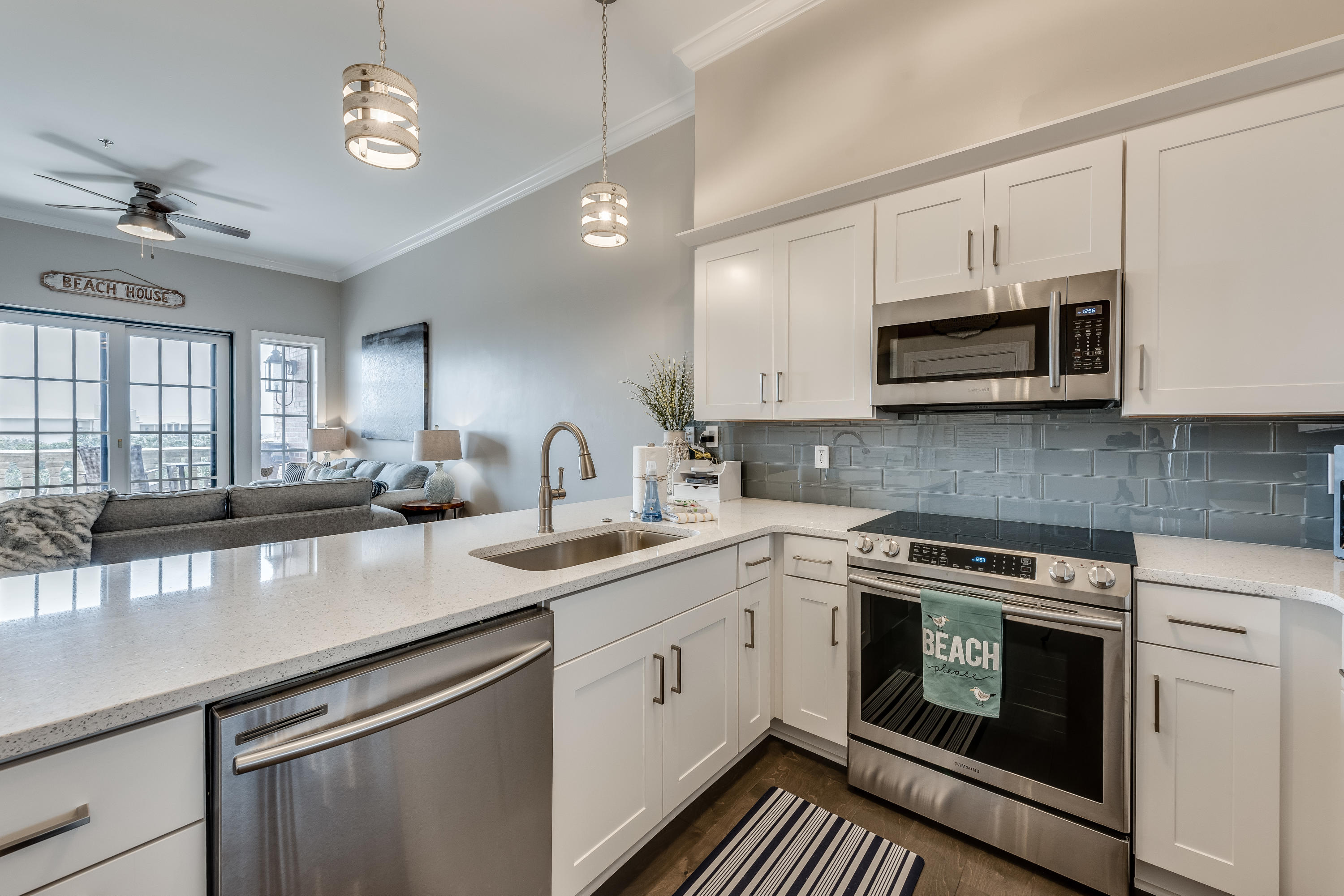 VILLAGE OF SOUTH WALTON BEACH - Residential