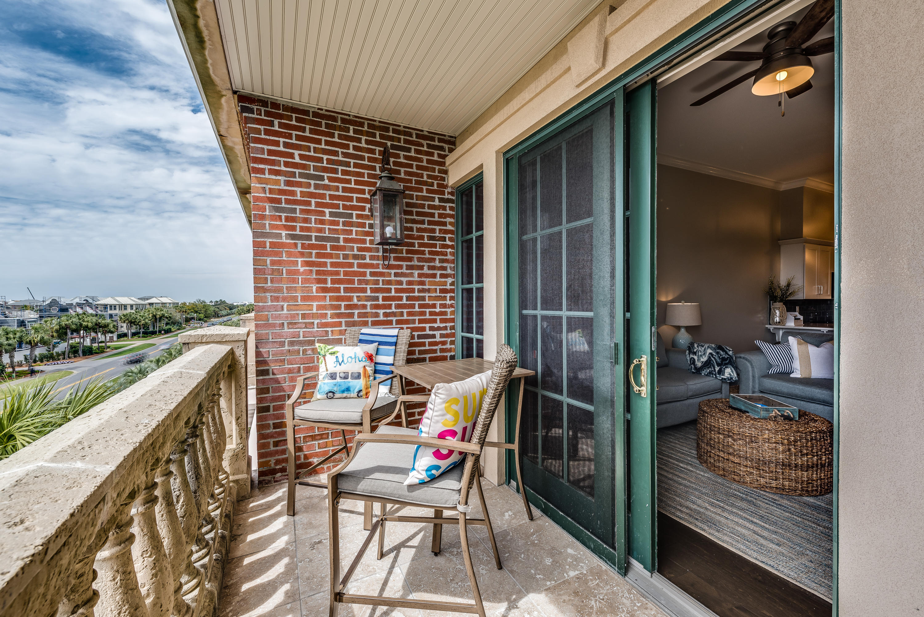 VILLAGE OF SOUTH WALTON BEACH - Residential