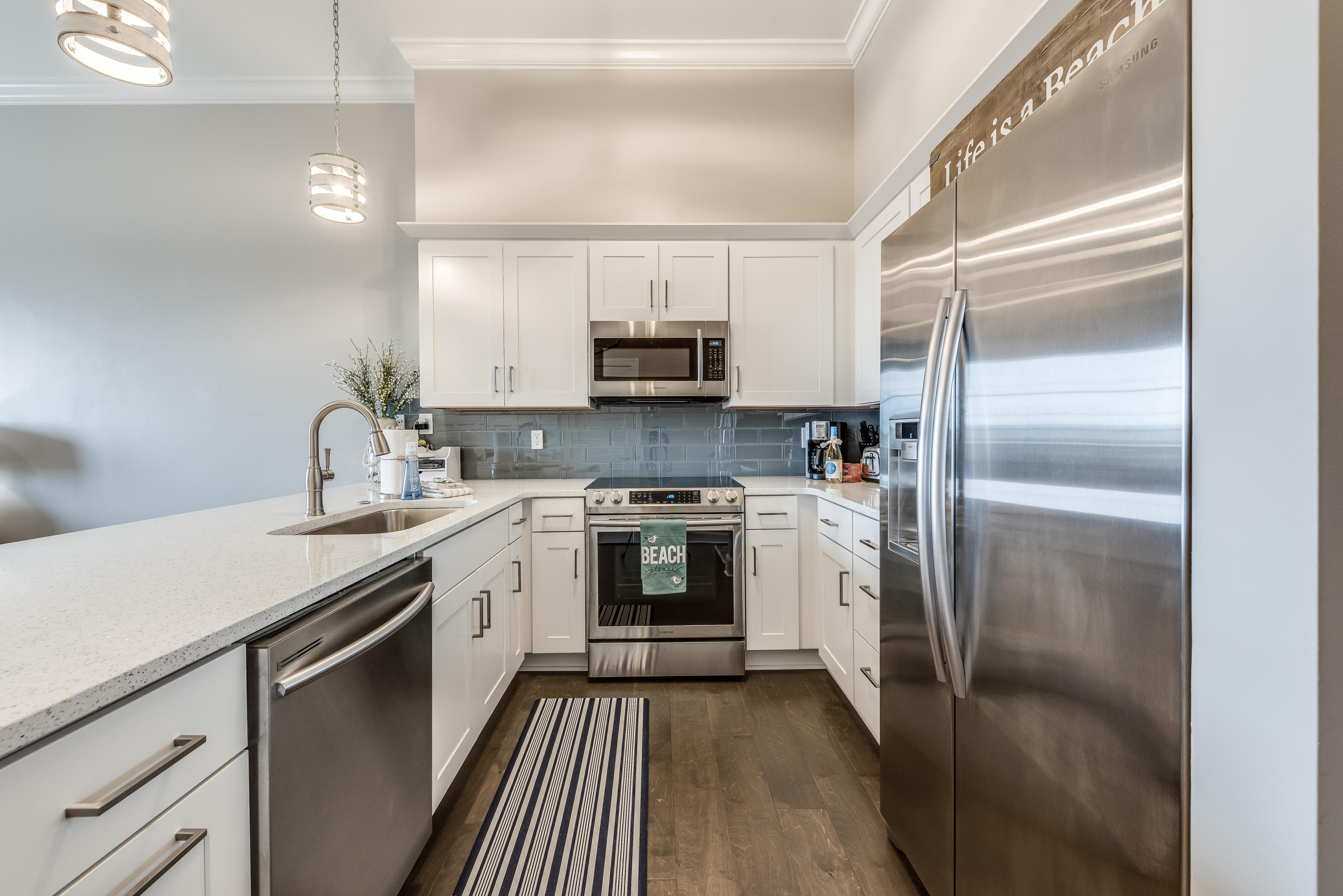 VILLAGE OF SOUTH WALTON BEACH - Residential