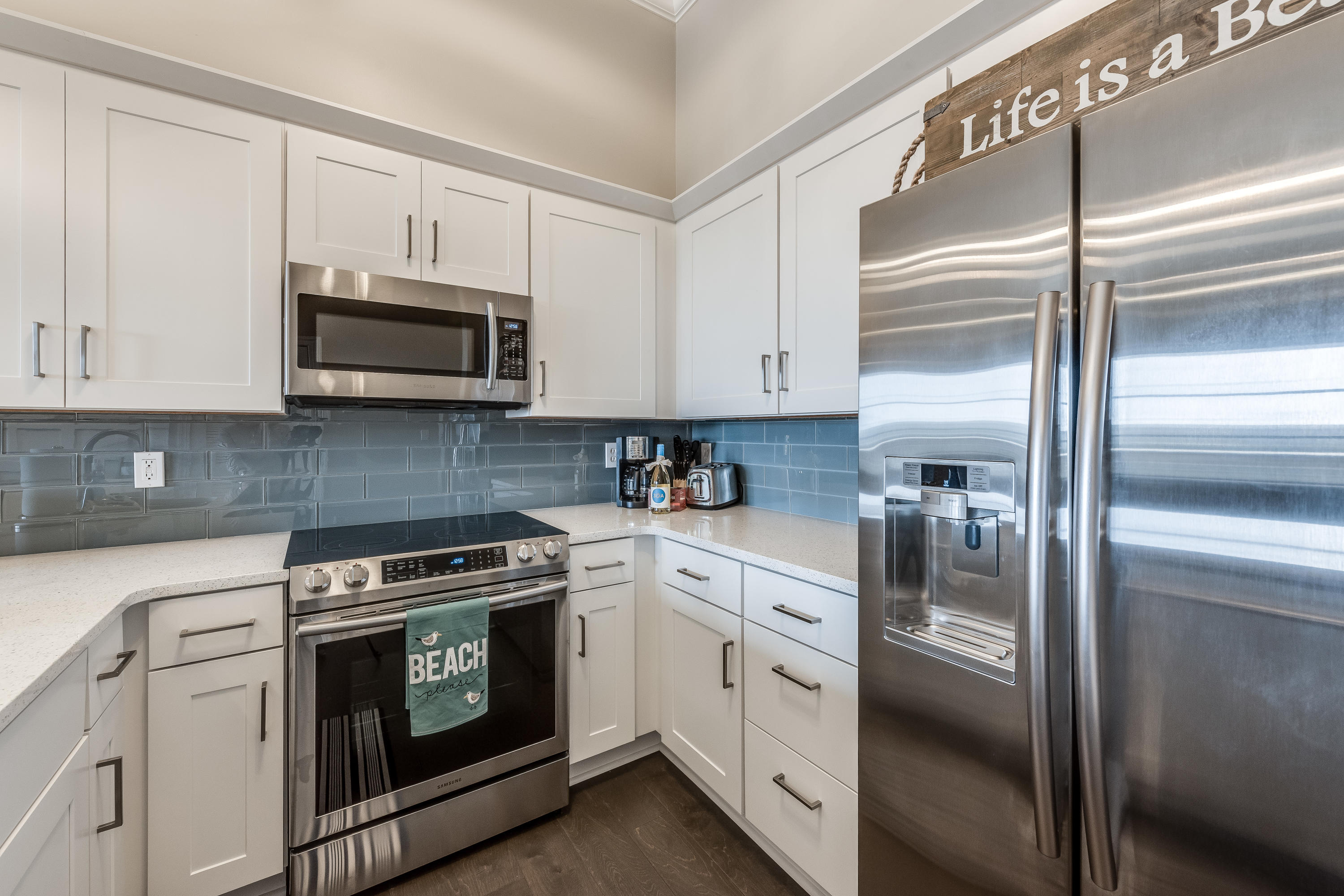 VILLAGE OF SOUTH WALTON BEACH - Residential