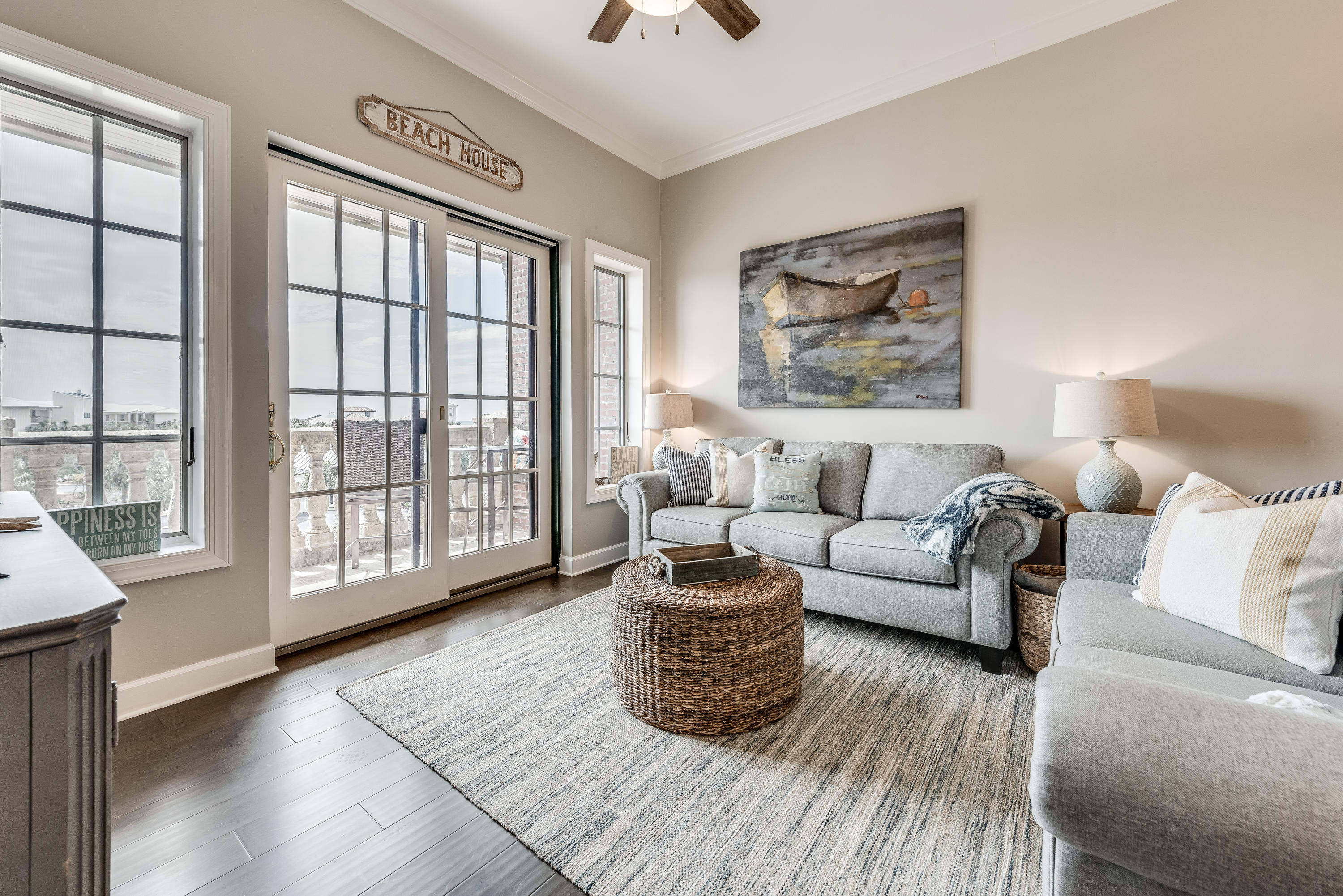 VILLAGE OF SOUTH WALTON BEACH - Residential