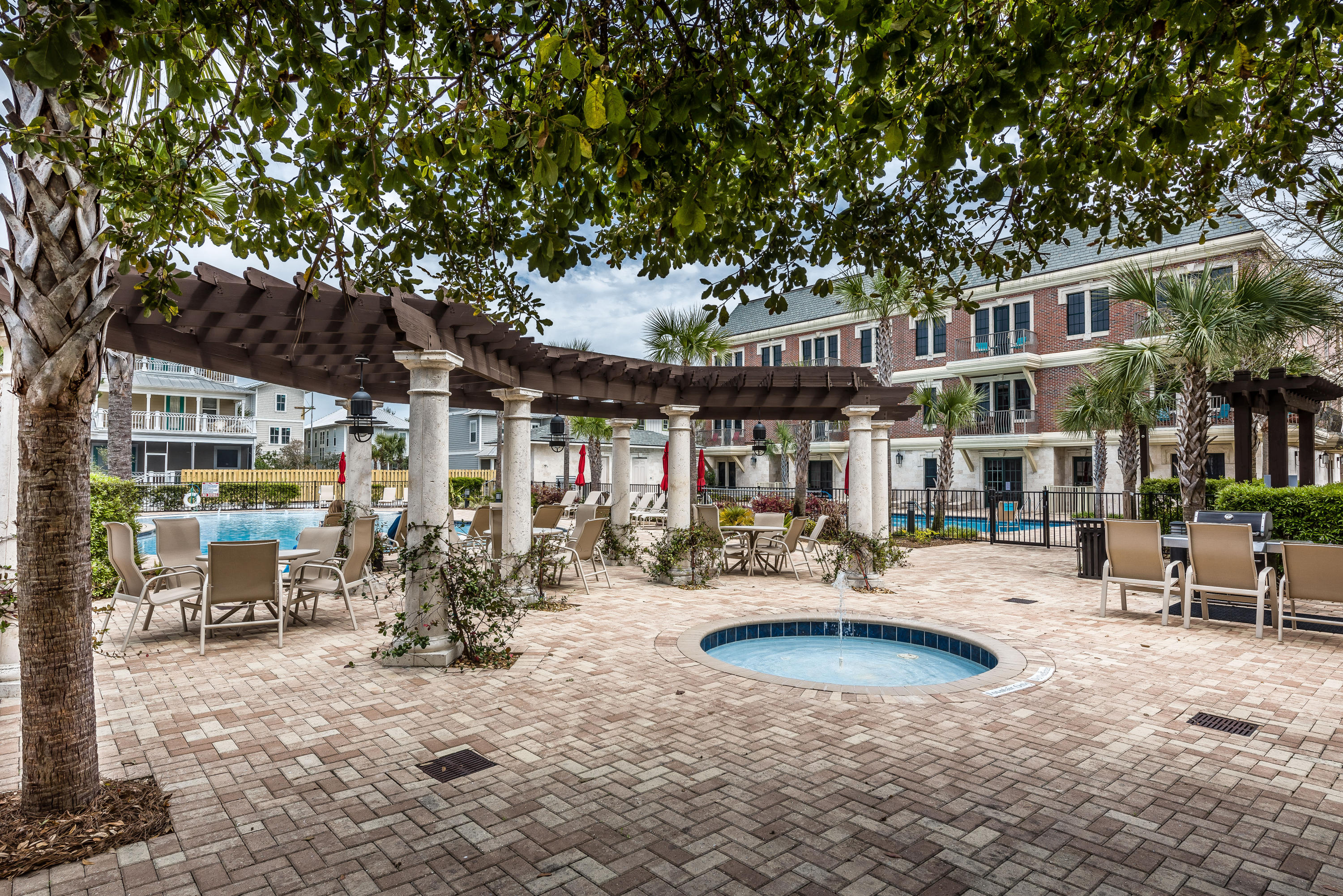 VILLAGE OF SOUTH WALTON BEACH - Residential