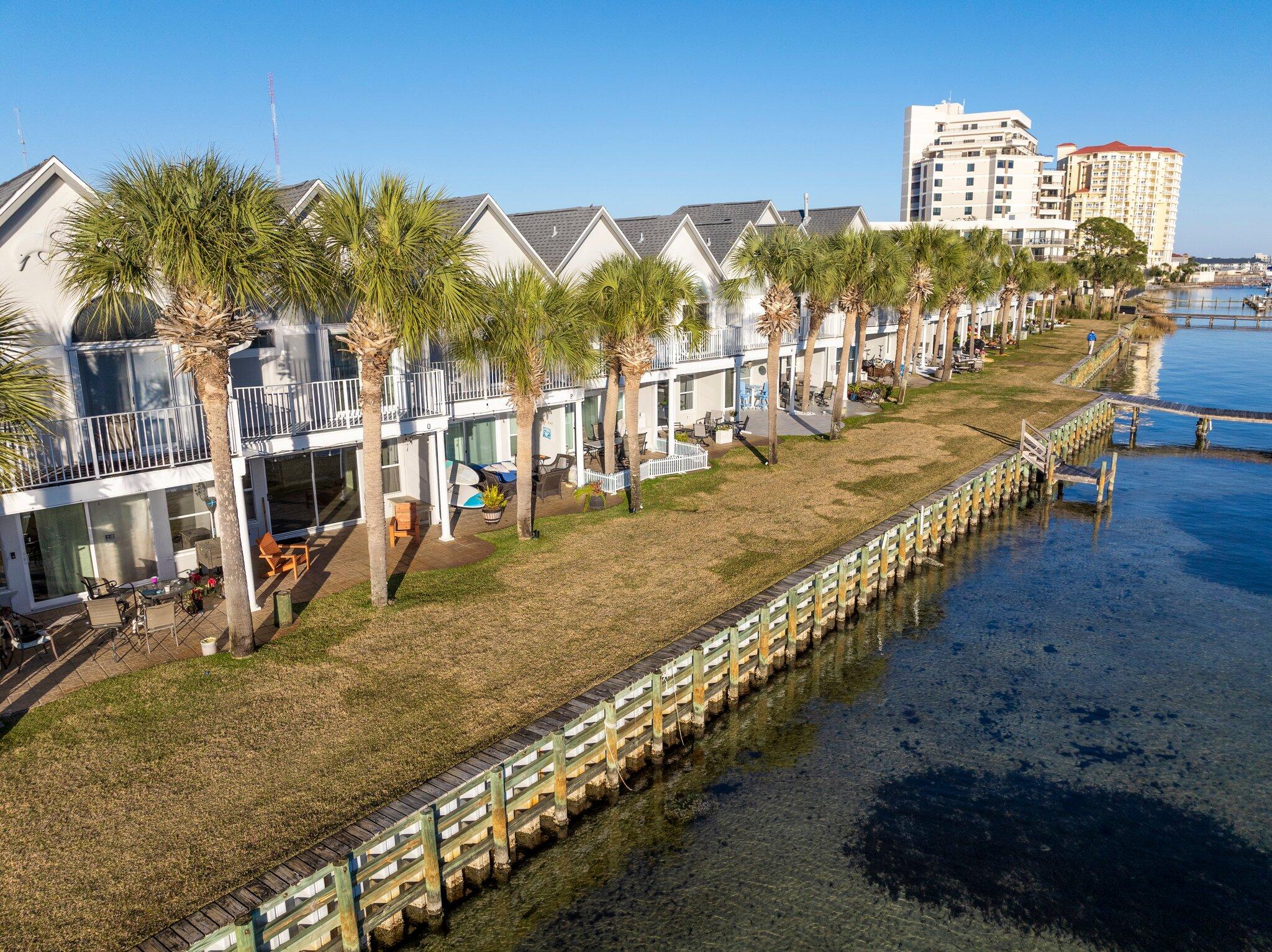 BROOKS LANDING - Residential Lease