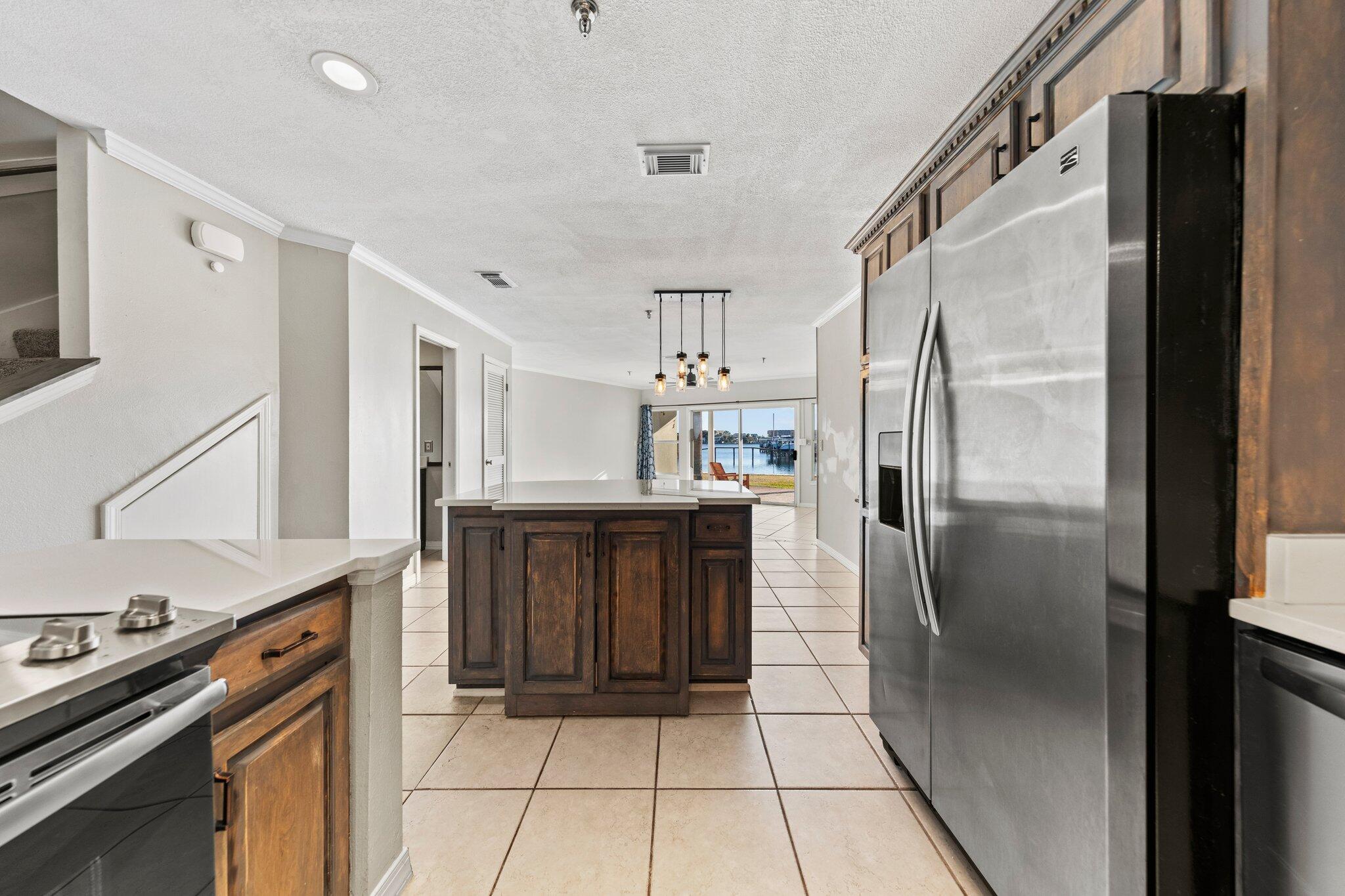 BROOKS LANDING - Residential Lease