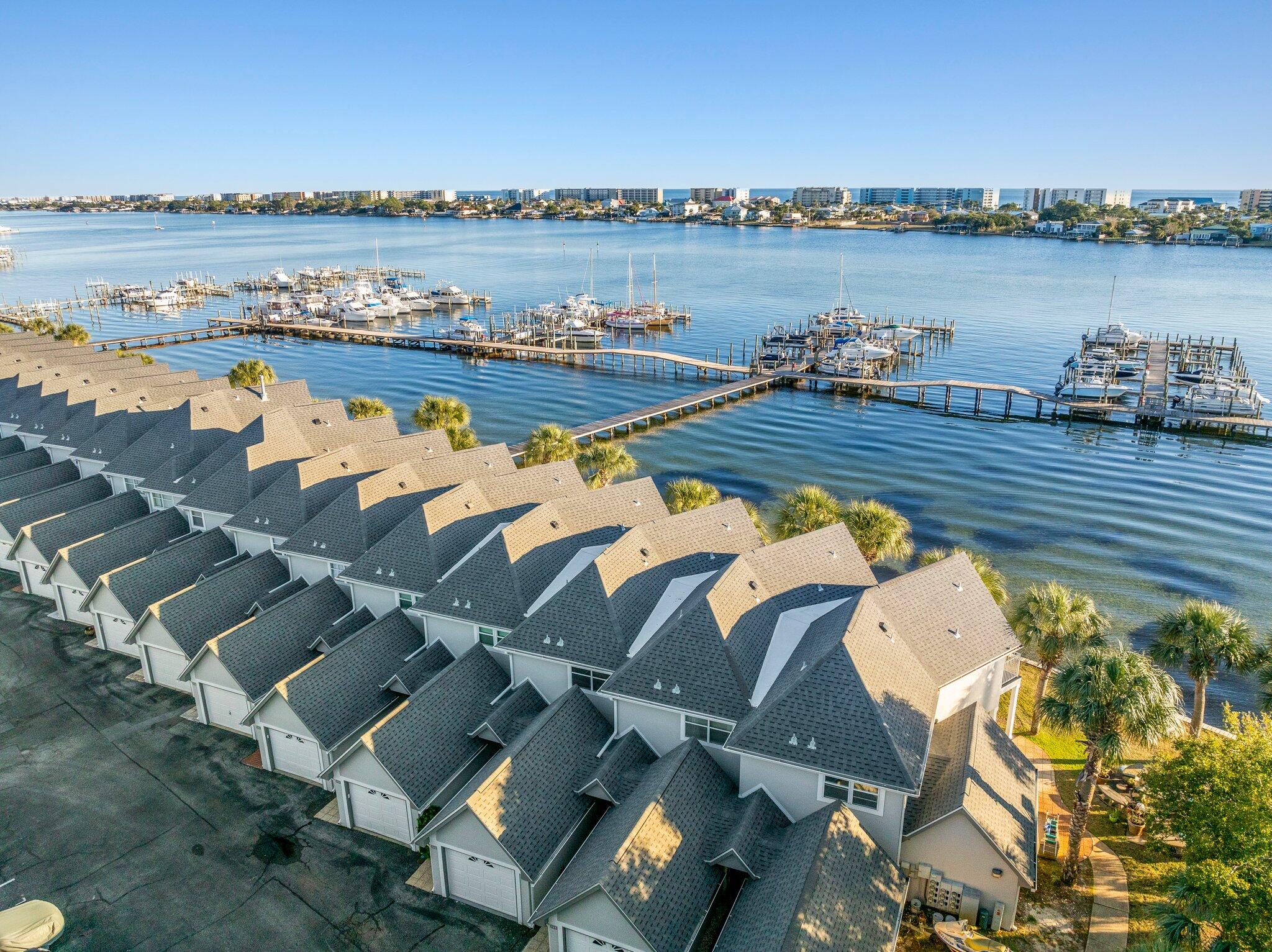 BROOKS LANDING - Residential Lease