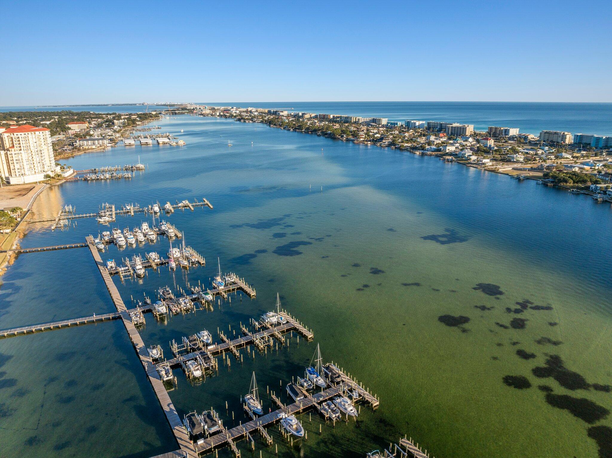 BROOKS LANDING - Residential Lease