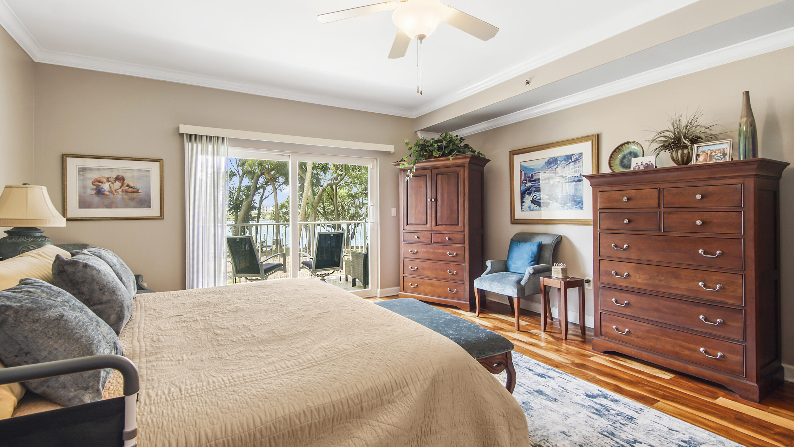 INDIANOLA ON THE WATER - Residential