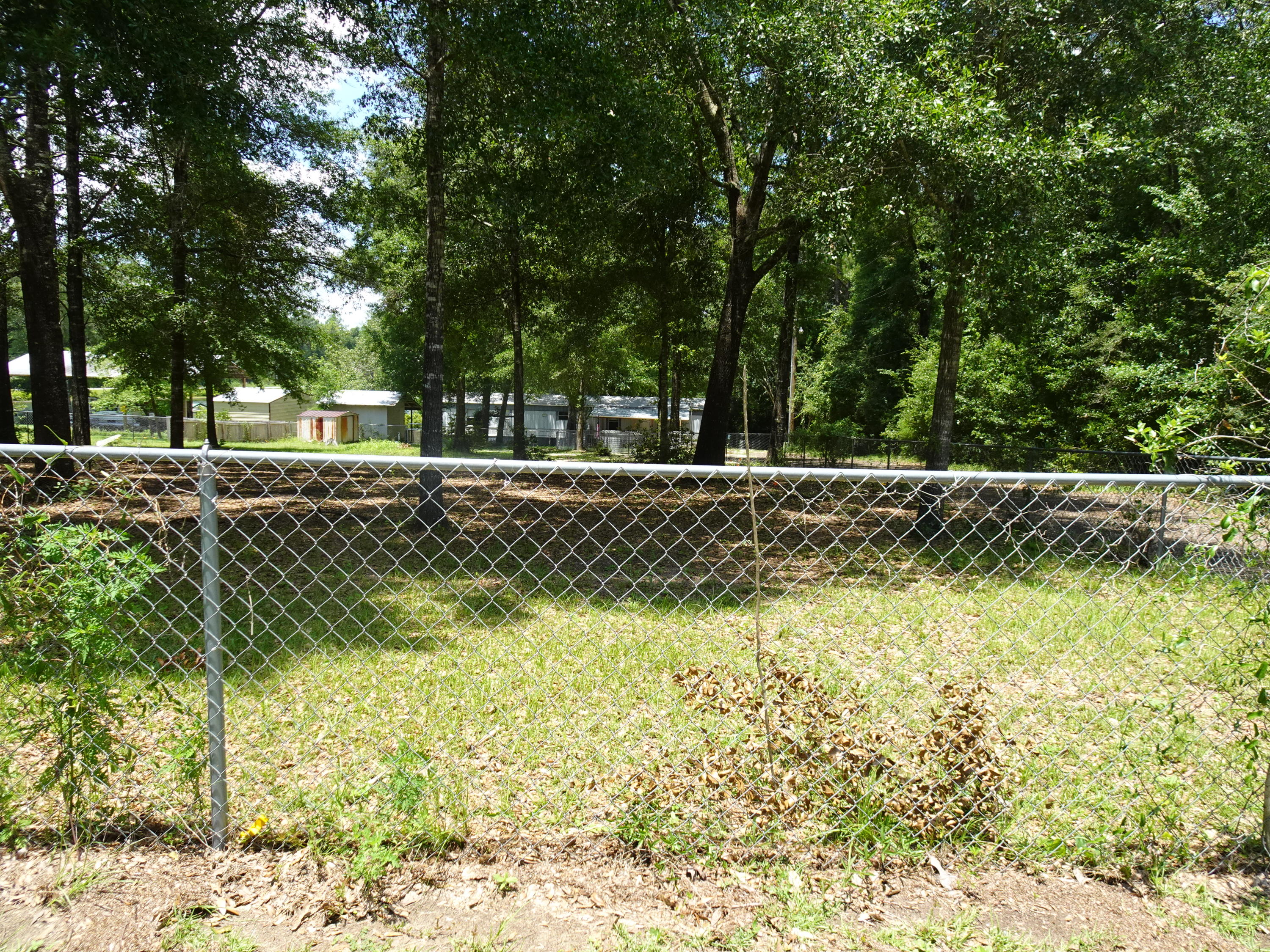 LOTS 9 & 10 PIPERS LANDING S/D - Residential