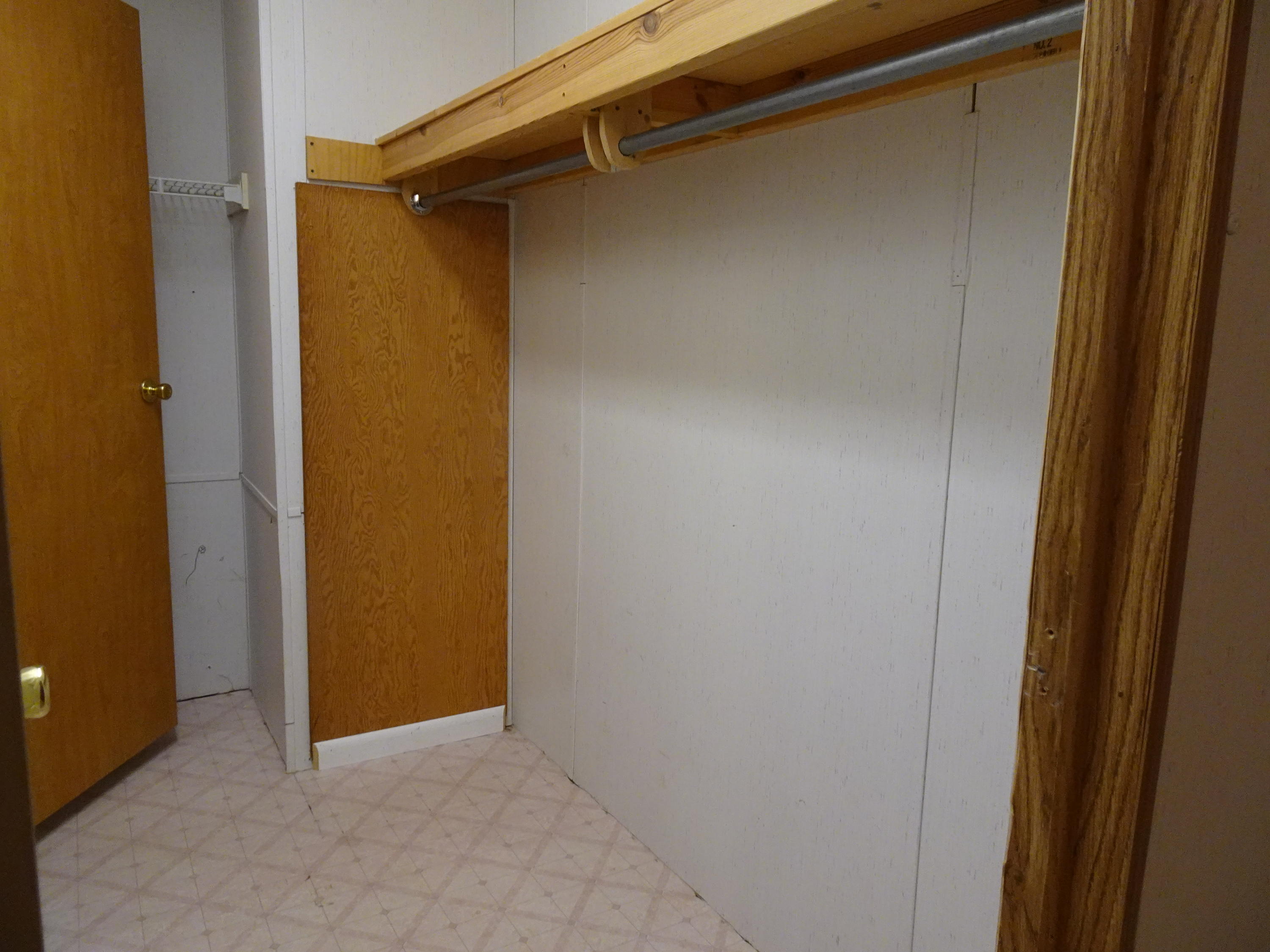 LOTS 9 & 10 PIPERS LANDING S/D - Residential