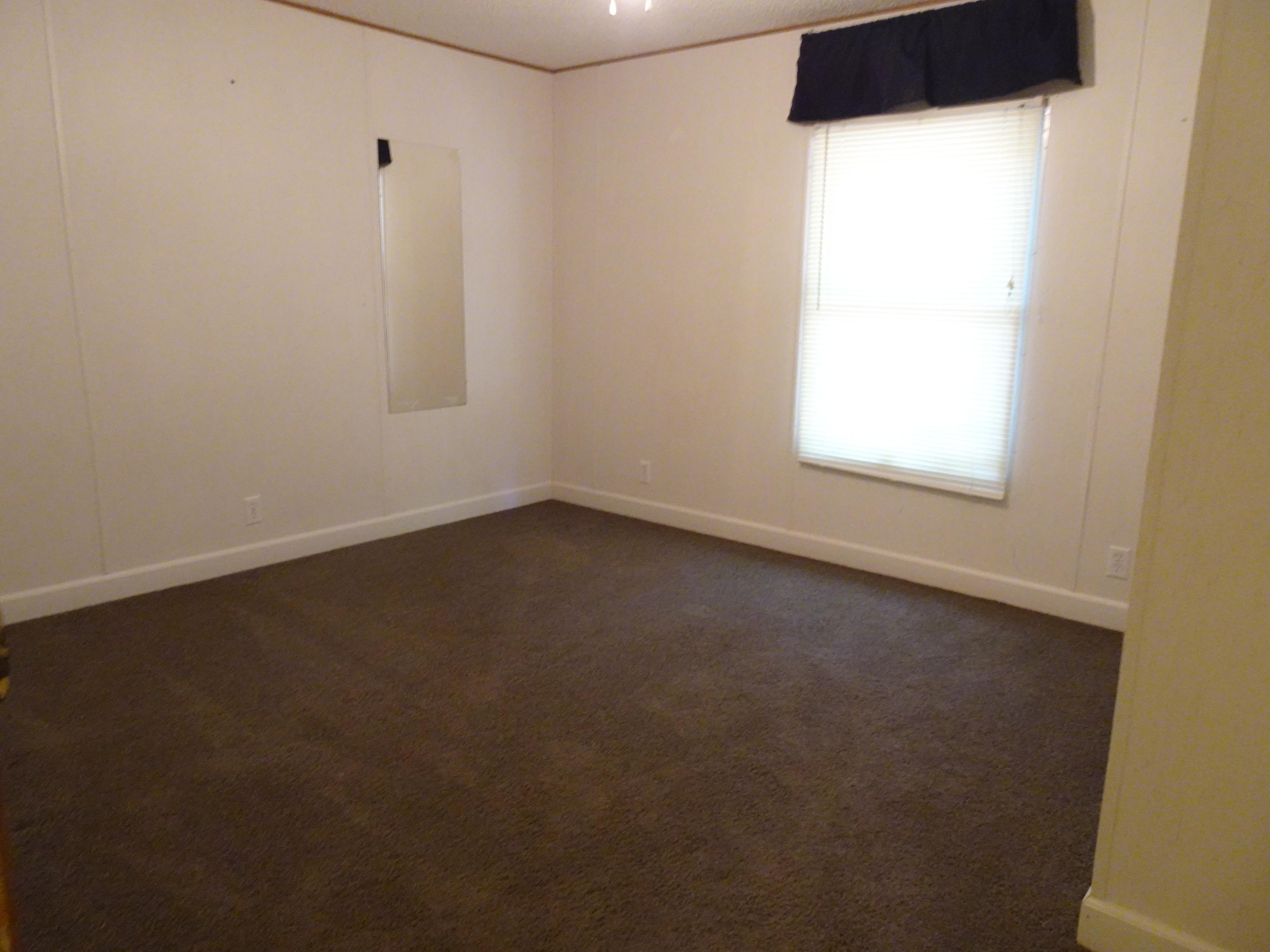 LOTS 9 & 10 PIPERS LANDING S/D - Residential