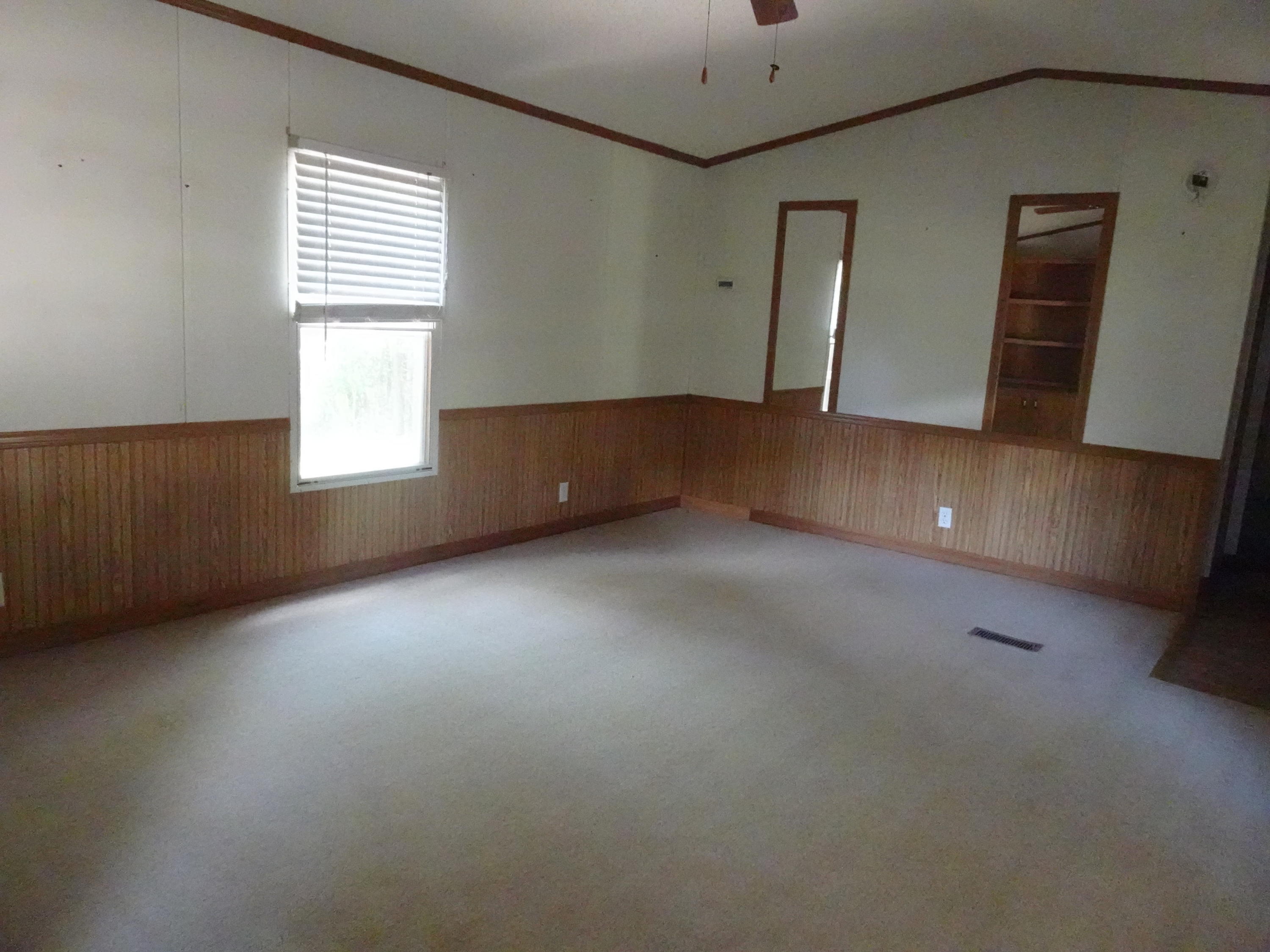 LOTS 9 & 10 PIPERS LANDING S/D - Residential