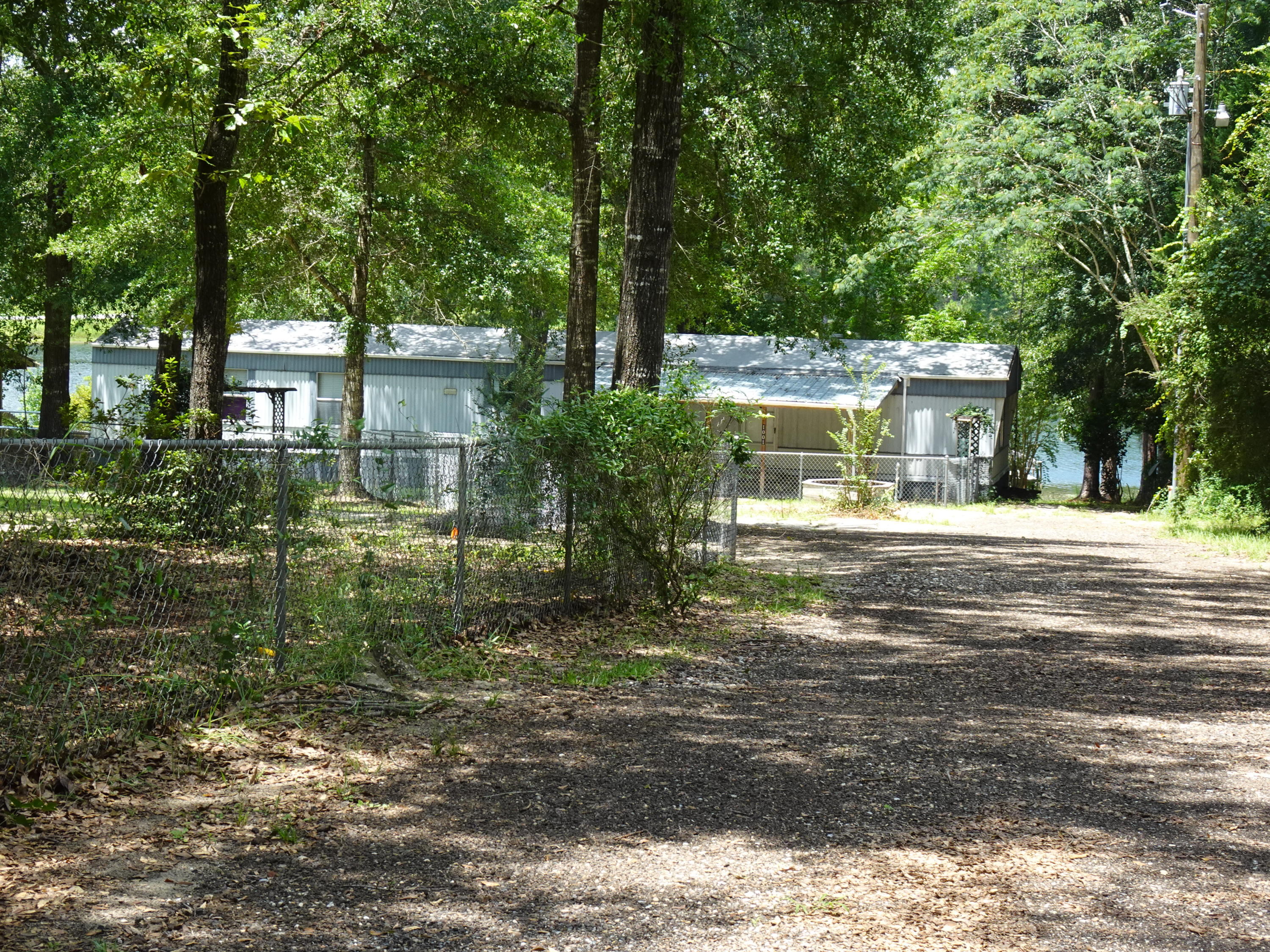 LOTS 9 & 10 PIPERS LANDING S/D - Residential