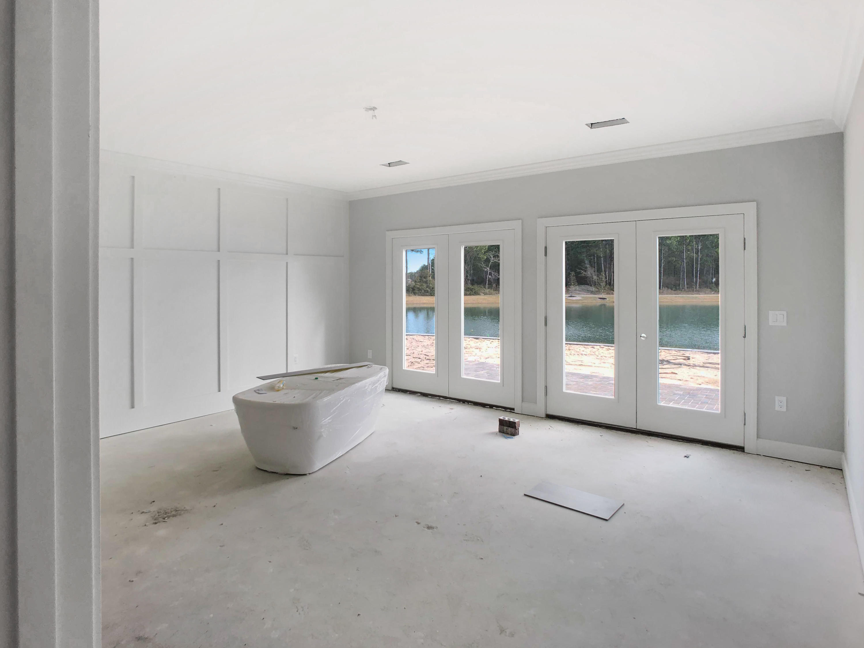 LAKEVIEW ESTATES - Residential