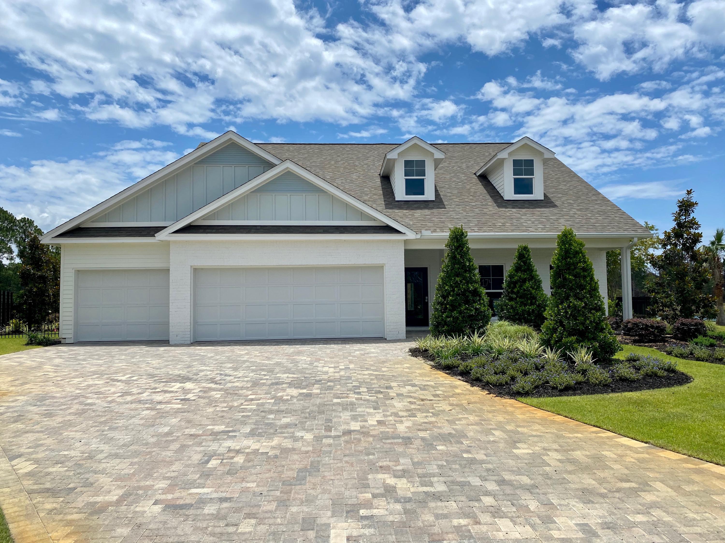 LAKEVIEW ESTATES - Residential