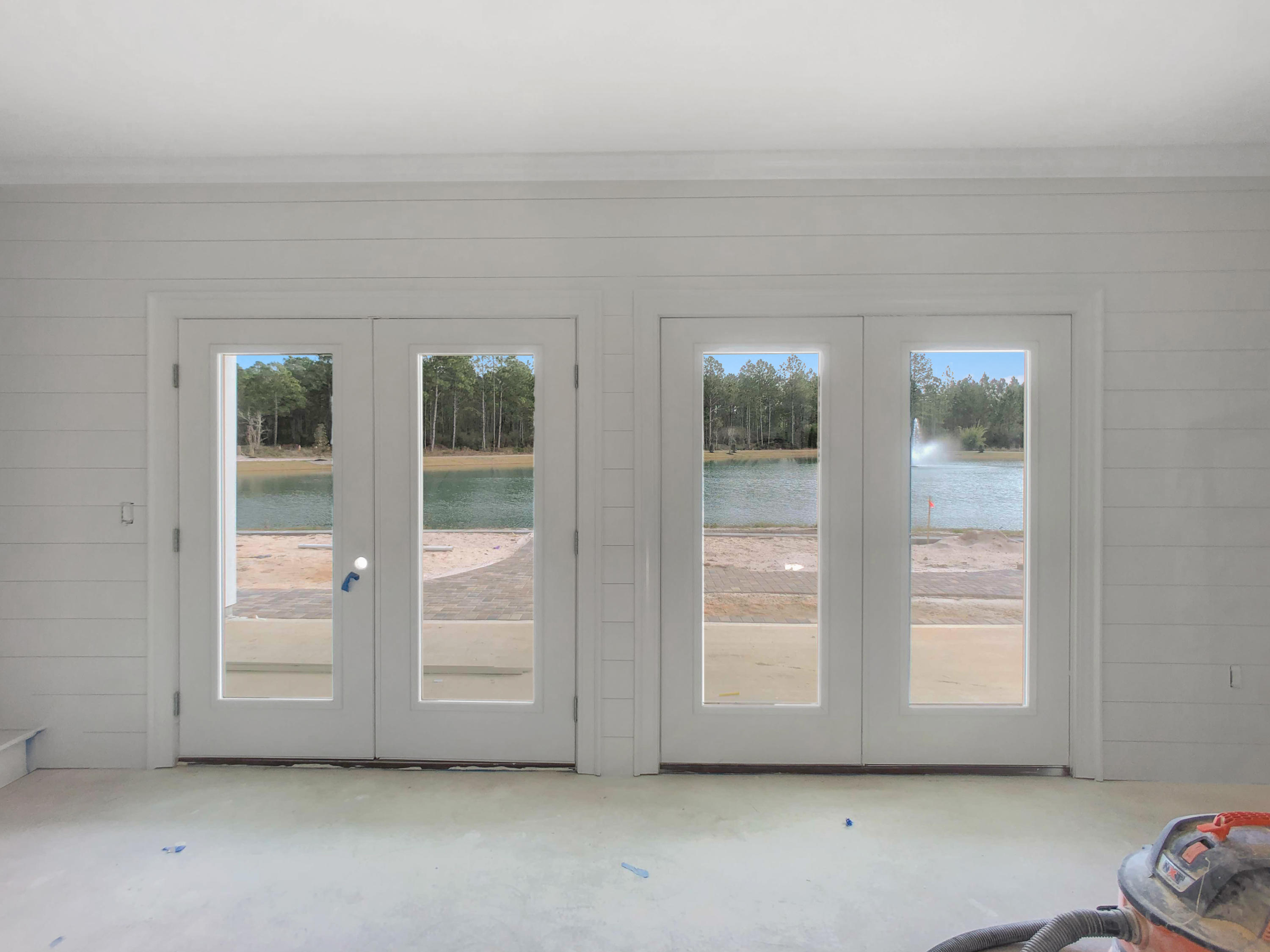 LAKEVIEW ESTATES - Residential